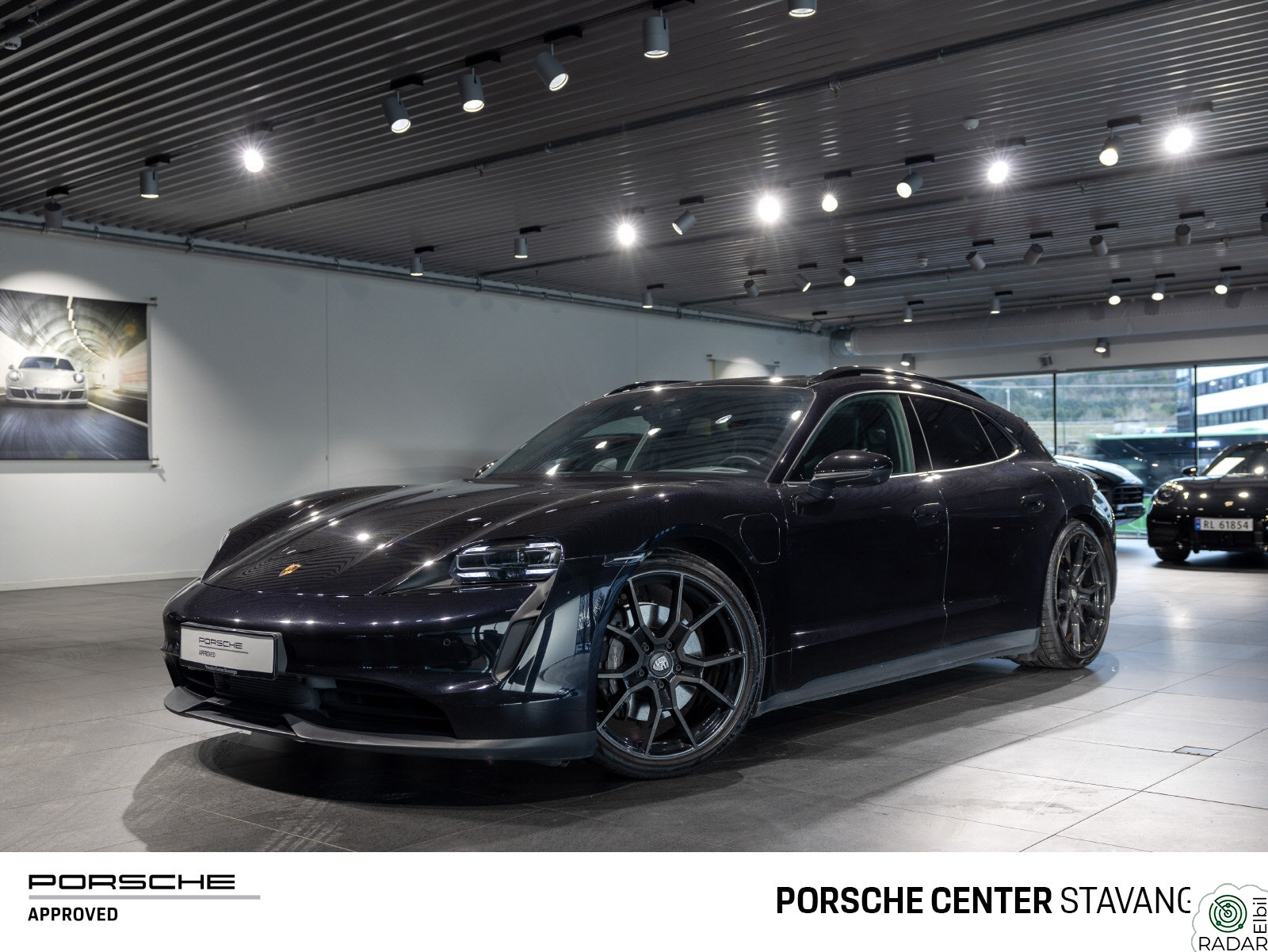 PORSCHE Taycan PBP | Luftfjøring | 21" | Sport Chrono | ACC ++