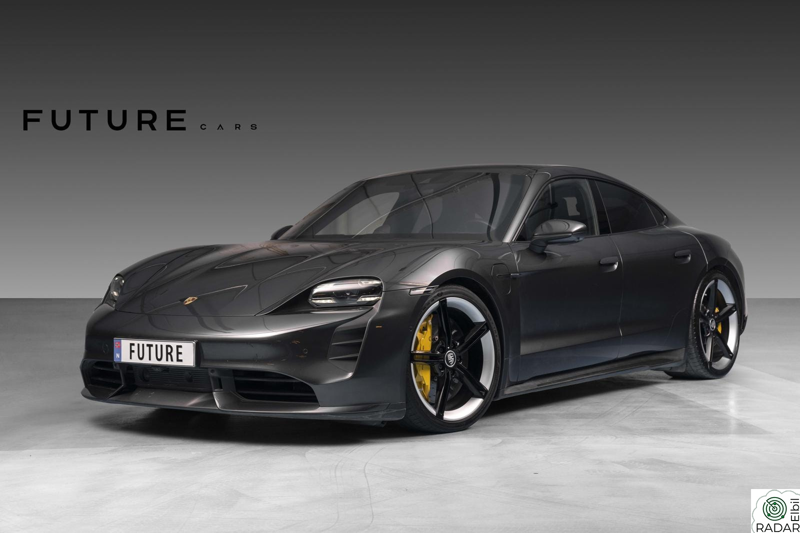 PORSCHE Taycan Turbo Turbo PAW ACC BOSE MATRIX 360 PCCB Nylig EU og SERVICE