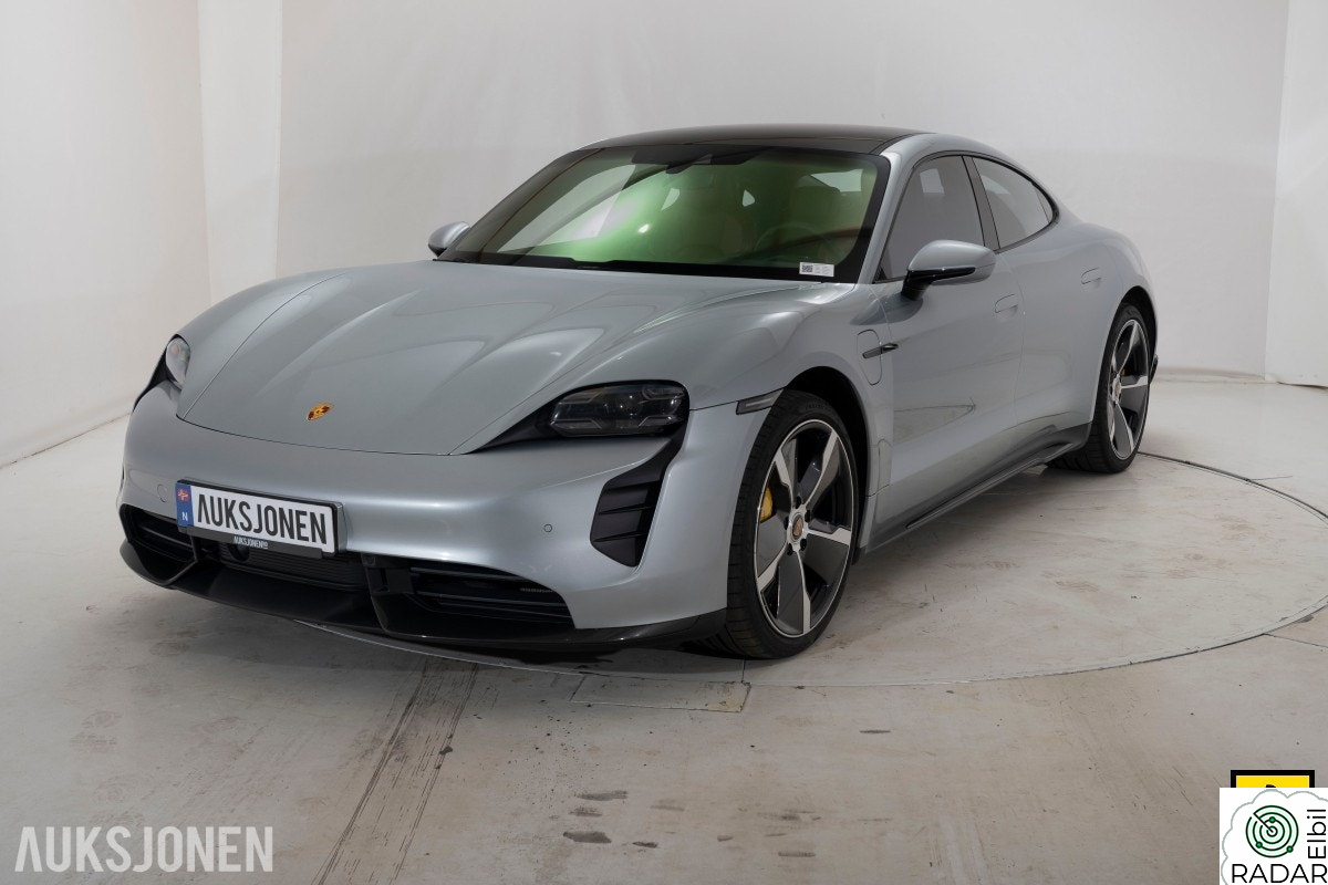 PORSCHE Taycan Turbo S TURBO S 761 HK BURMESTER SPORT-CHRONO MATRIX LUFT PCCB
