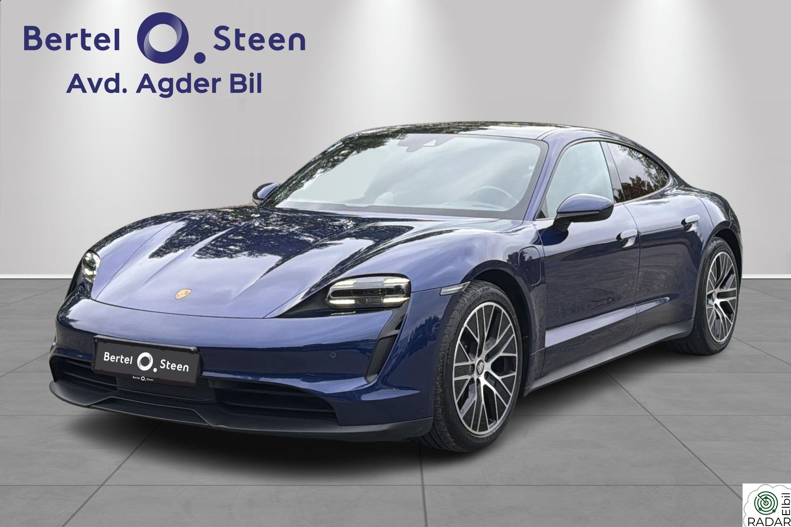 PORSCHE Taycan SPORT CHRONO | PANORAMA | 20''