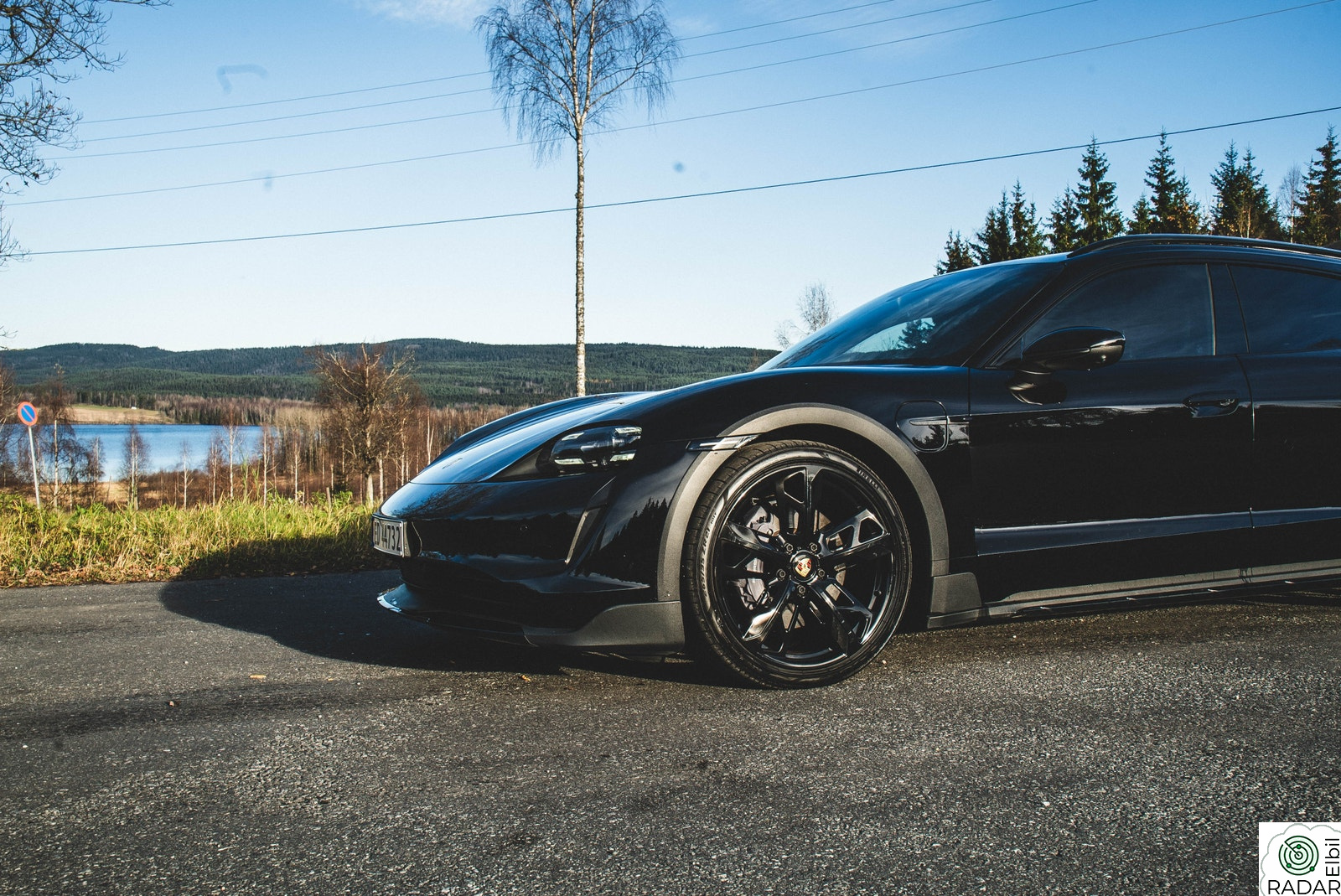 PORSCHE Taycan 4 Cross Turismo