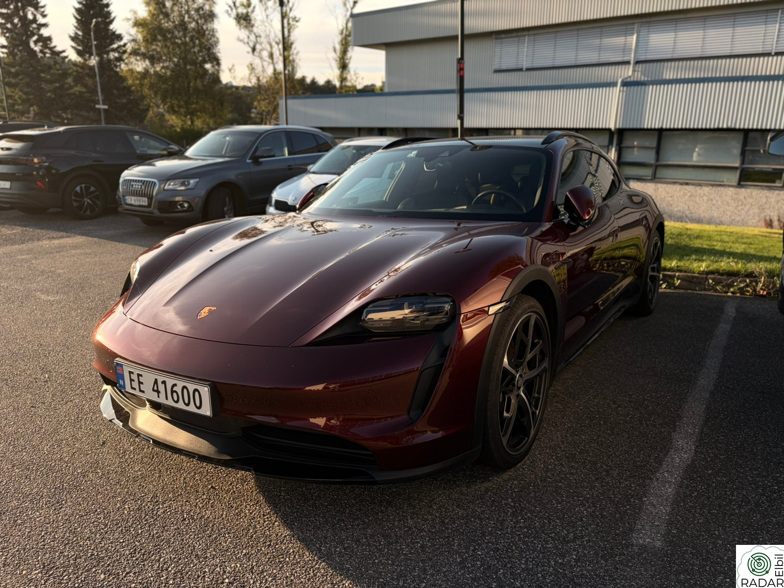 PORSCHE Taycan 4 4 Cross Turismo