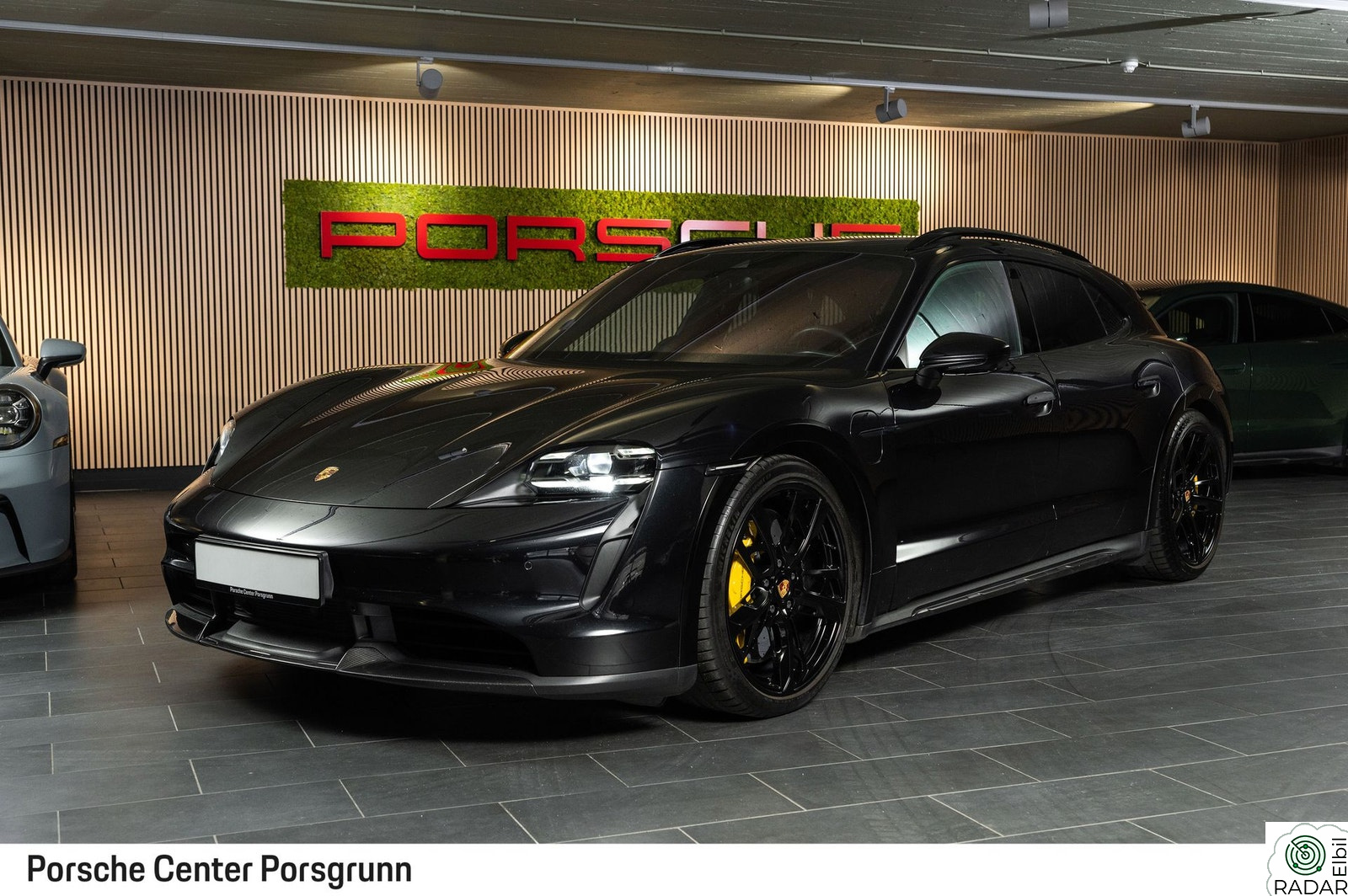 PORSCHE Taycan Turbo S Turbo S Pano/21"/Passaskjerskjerm/Night-view/BOSE/ACC