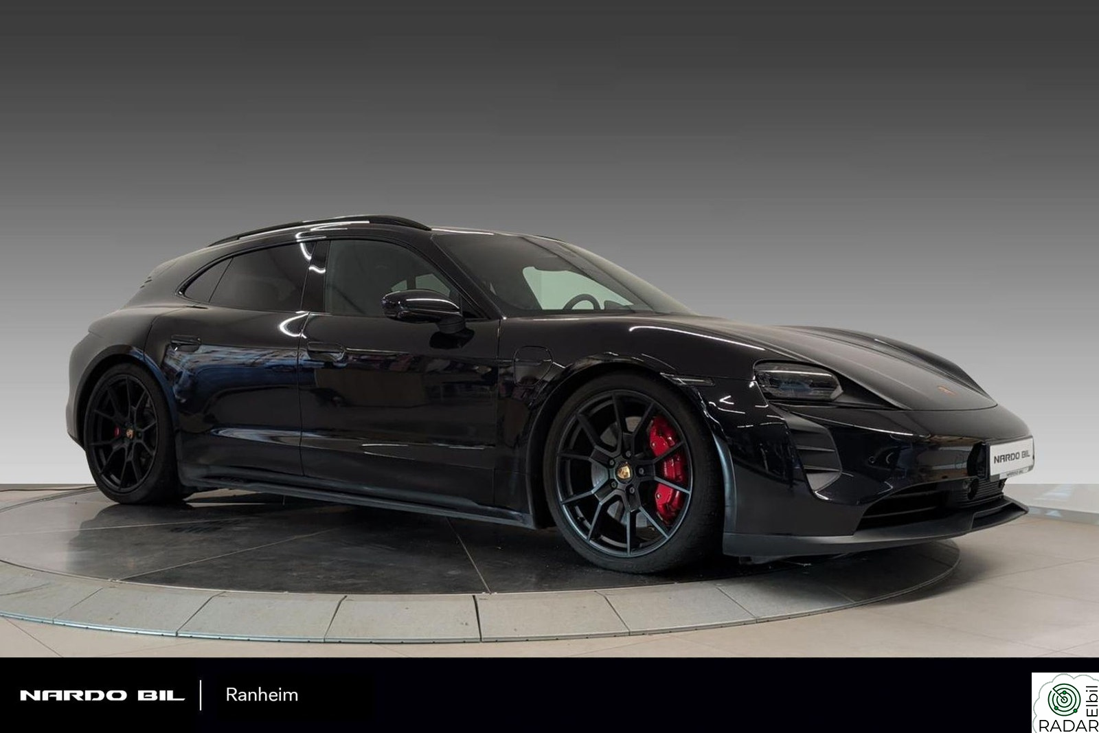 PORSCHE Taycan GTS GTS/R-Axle/Nightvision/BOSE/HUD/Matrix/ACC