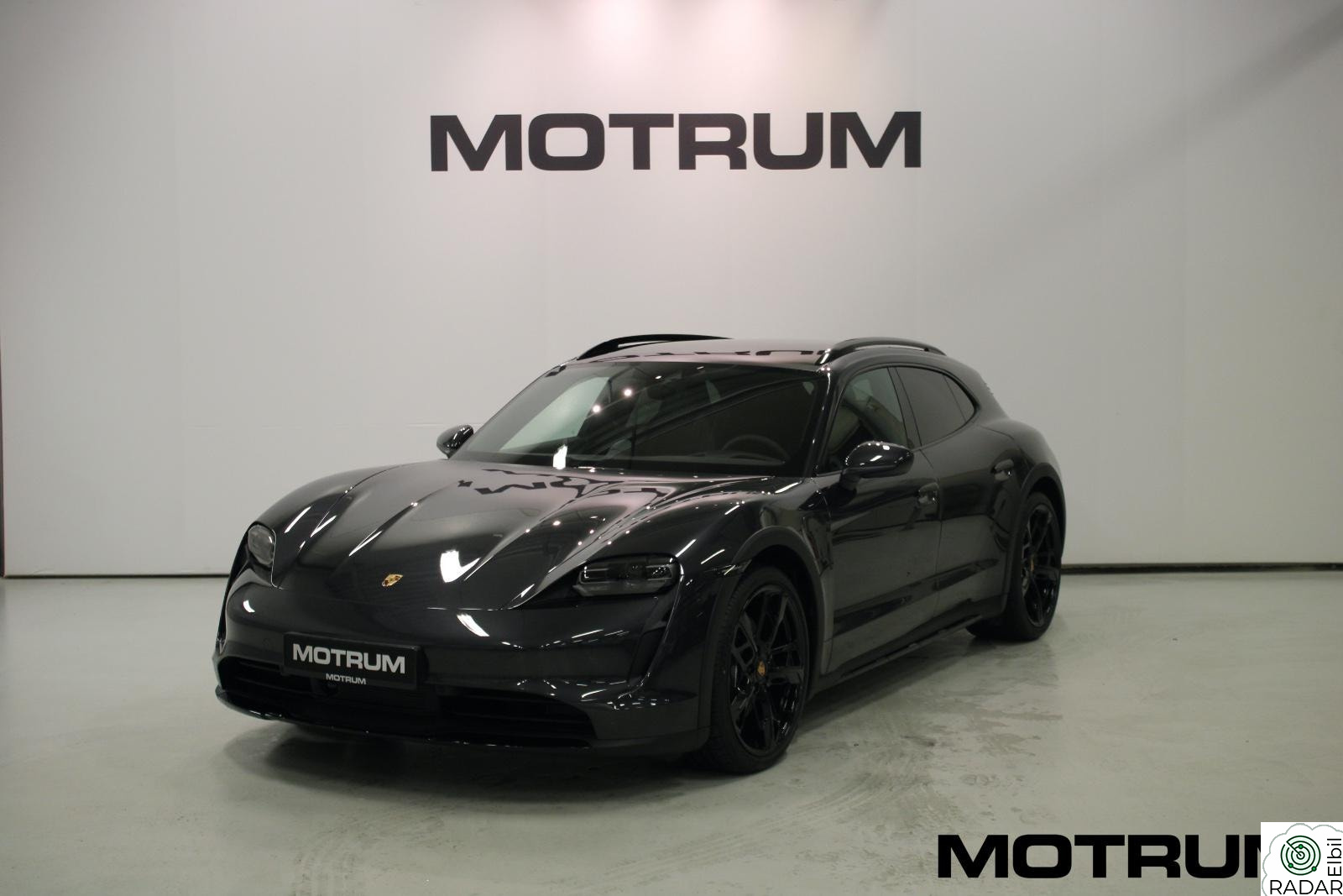PORSCHE Taycan 4 4 476 HK m/ ACC BOSE Sport Chrono 21" Pano PASM S+V