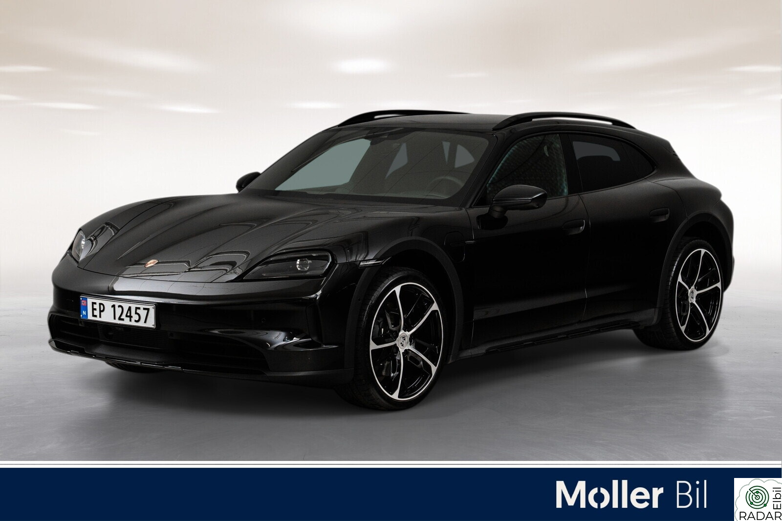 PORSCHE Taycan 4 Pano/Matrix/Sport-chrono/BOSE/18-vei/ACC/+++