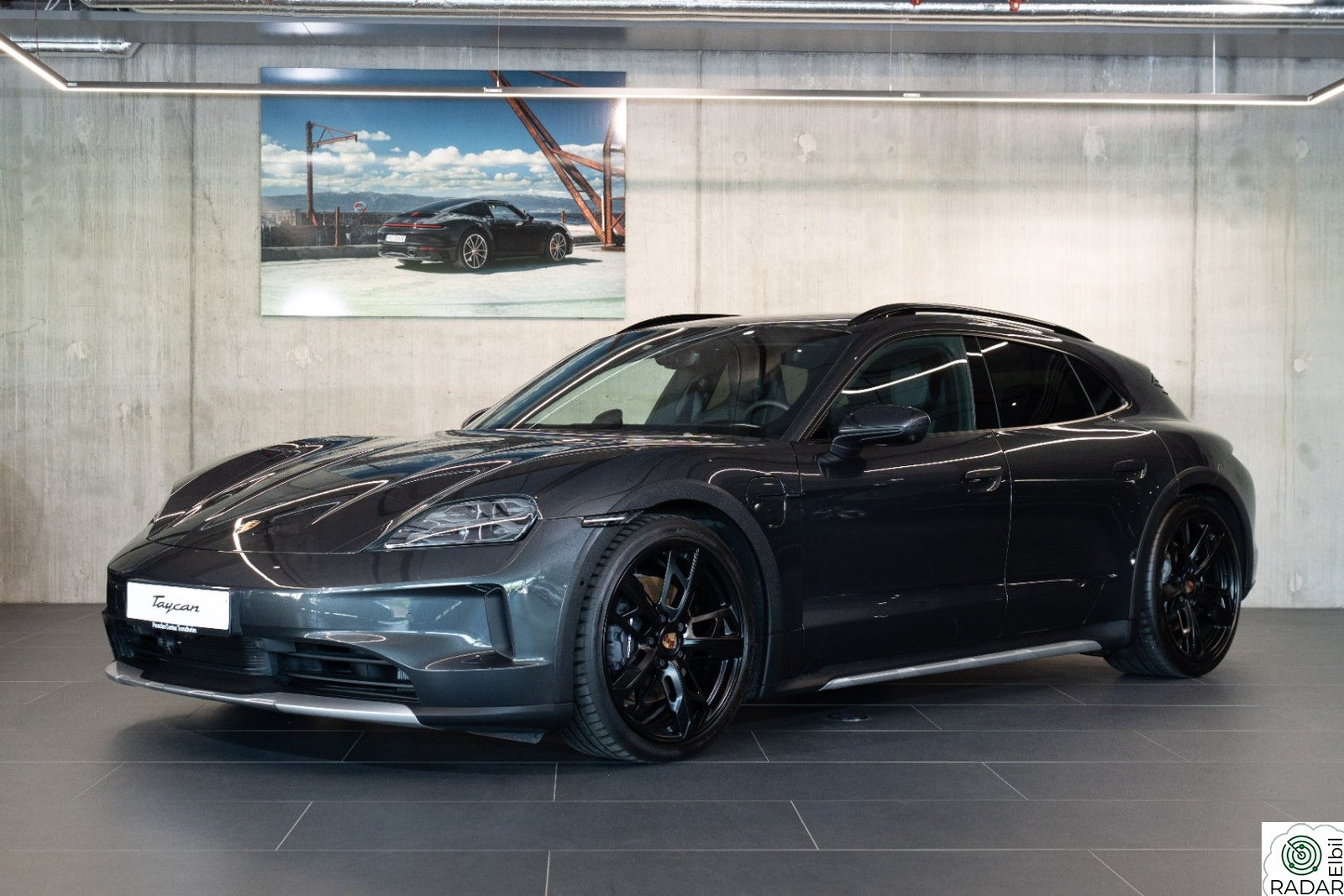 PORSCHE Taycan 4 18-v, HD-Matrix, Bose, 360, Panorama++