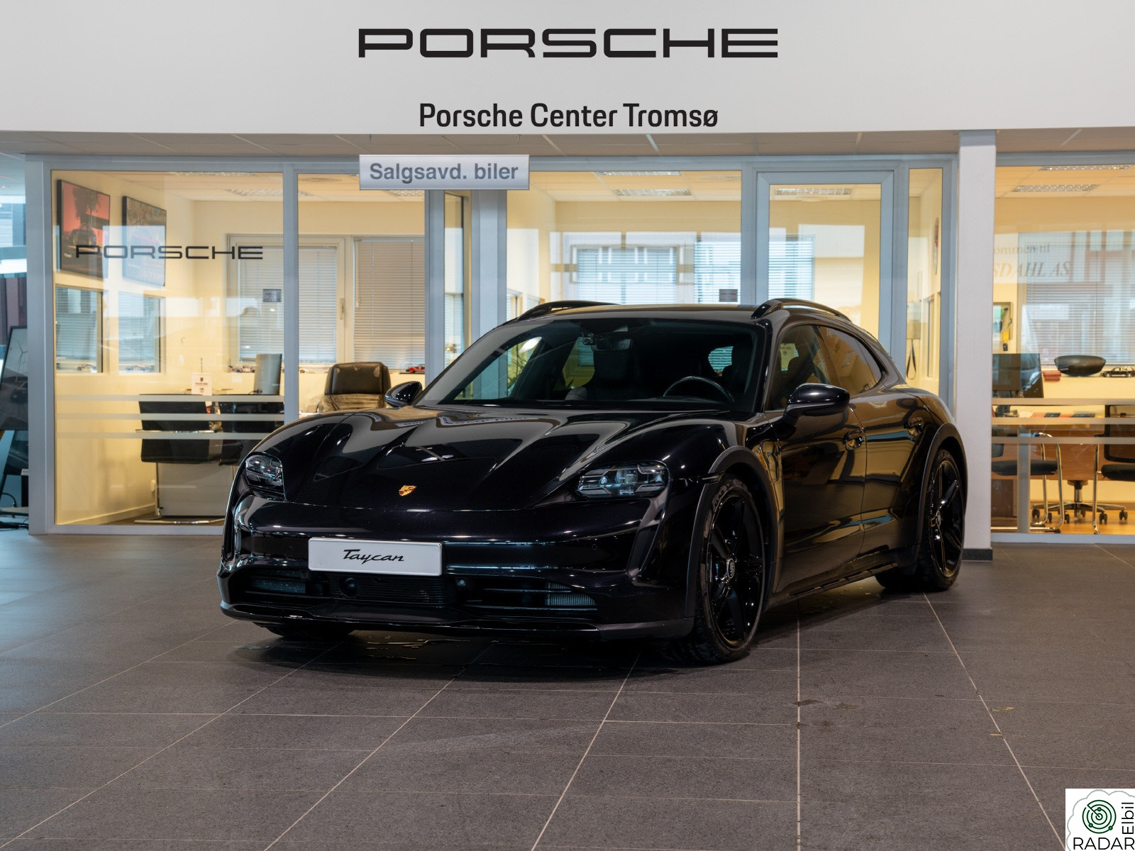 PORSCHE Taycan 4 4 Cross Turismo PAW/SYKKELST./BOSE/18V/R.AXL/ACC/MATRIX
