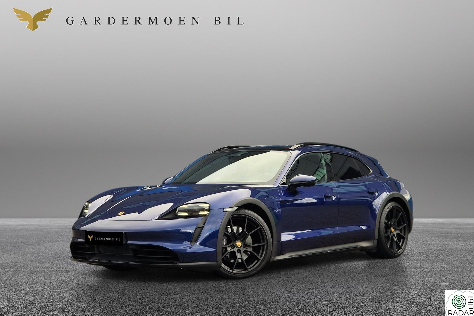 PORSCHE Taycan 4 18-veis/RearAx/Keyless/ACC/SportChrono/SportSound/4+1
