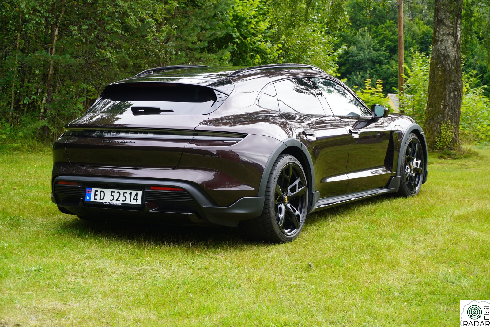 PORSCHE Taycan Turbo Turbo 680HK, PDLS+, Passasjerskjerm, +++