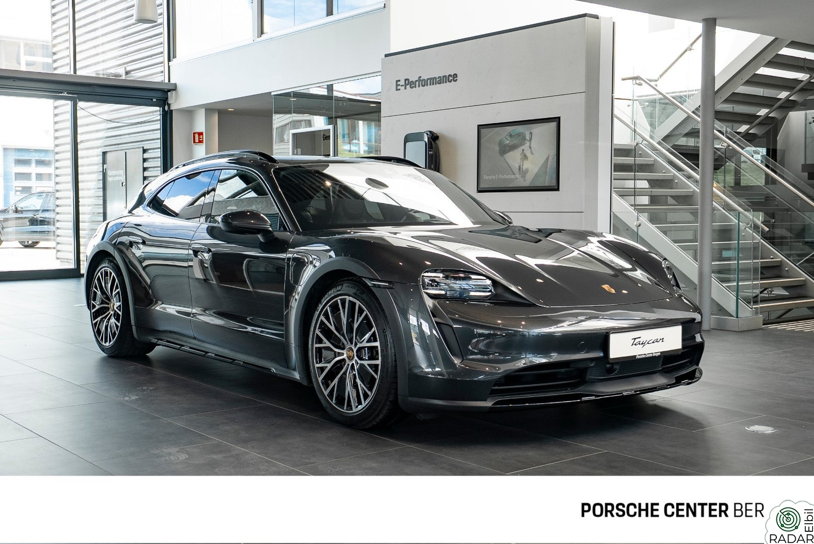 PORSCHE Taycan 4 4 Cross Turismo/passenger display/sport chrono/rails