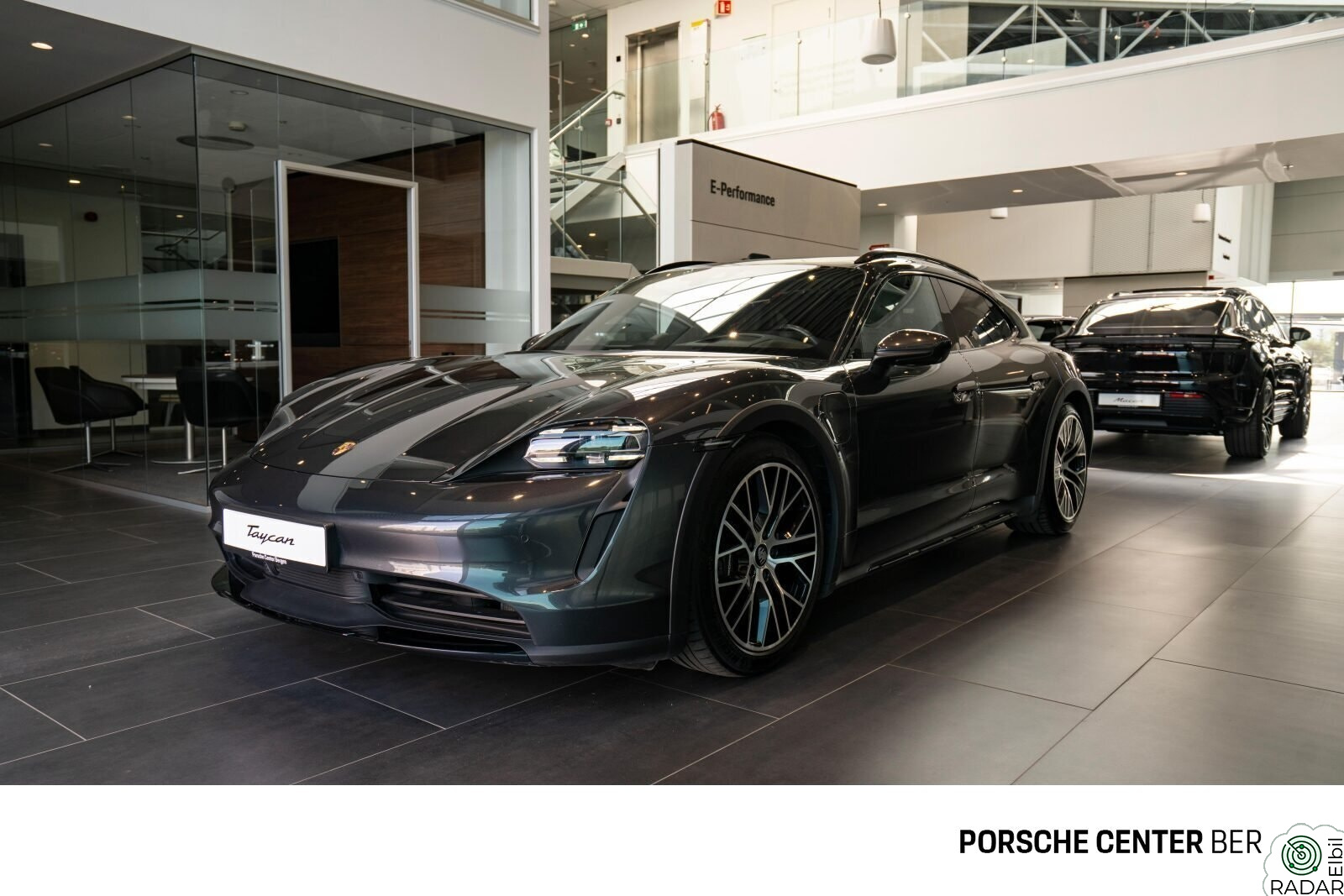 PORSCHE Taycan 4 4 Cross Turismo/360-cam/Head-Up Display/18-veis/BOSE®