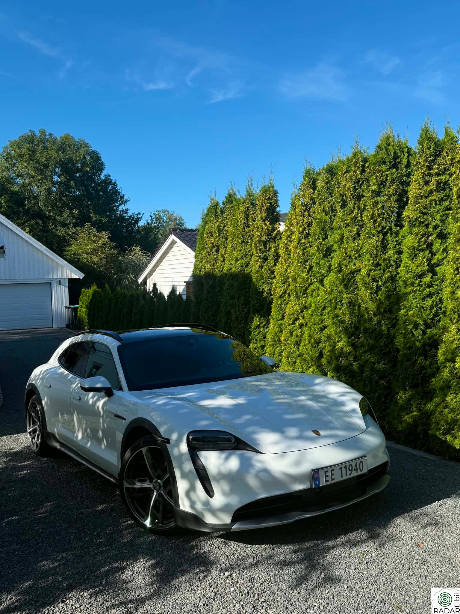 PORSCHE Taycan 4 4, RearAx, 21", Head-up, Bose, 14 veis massasje, Crono