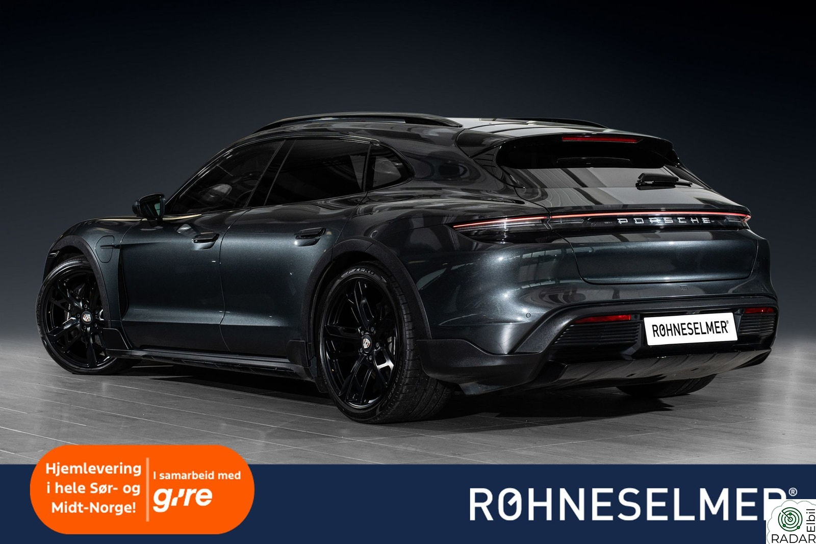 PORSCHE Taycan 4 Offroad | Sp. Chrono | BOSE | ACC | 18-V | PANO | PDLS+