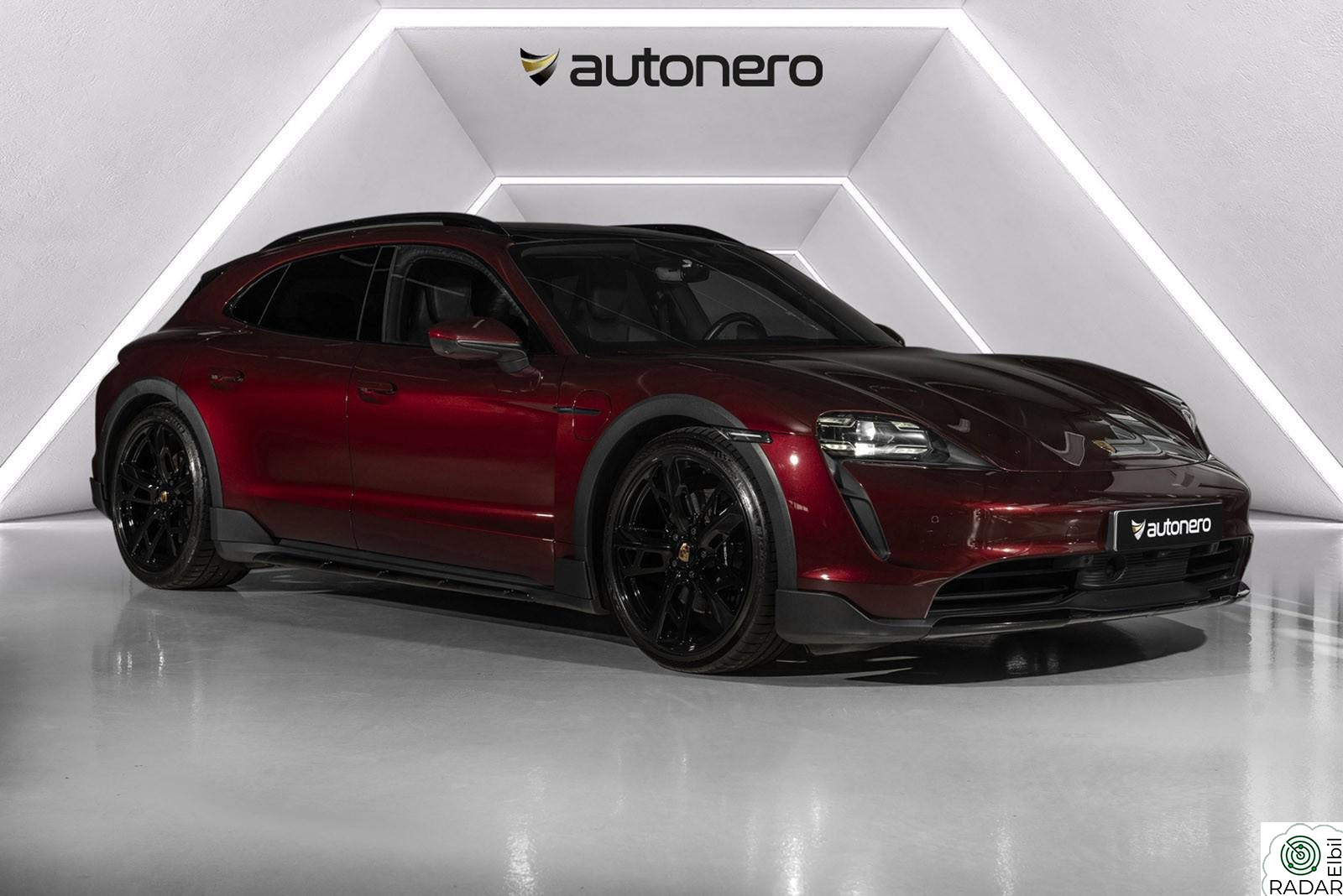 PORSCHE Taycan 4S 4S 571 HK