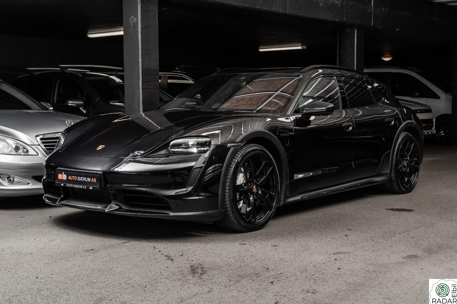 PORSCHE Taycan Turbo TURBO/680HK/NORSK/ALCANTARA/5SETER/18VEIS/MATRIX/FINANS