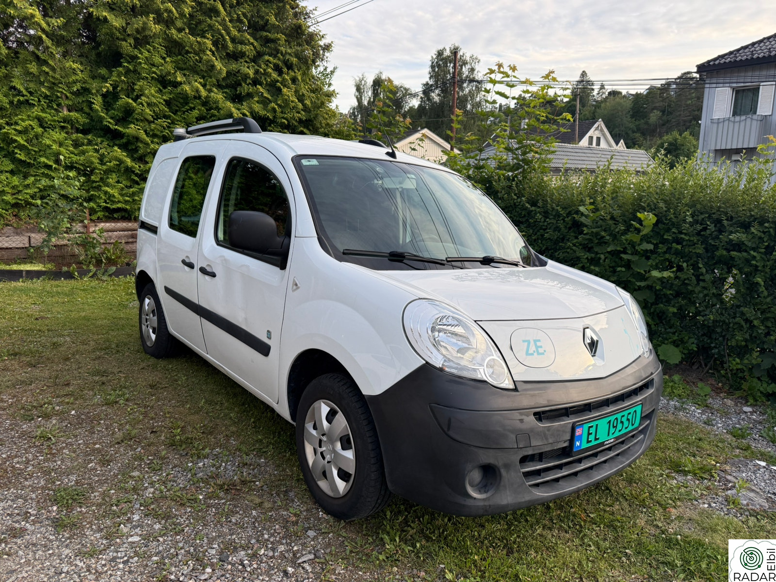 RENAULT Z.E