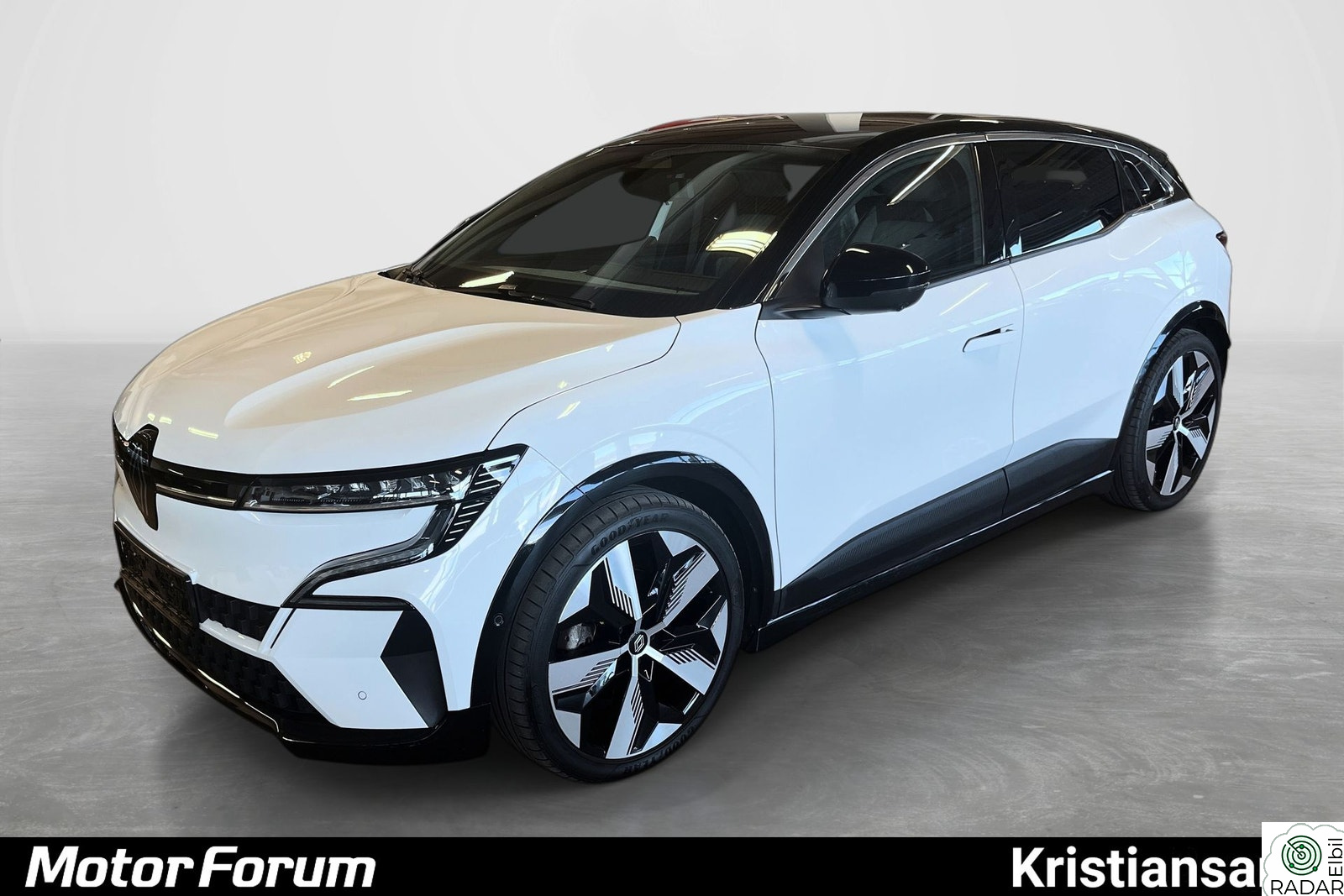 RENAULT MEGANE E-TECH ELECTRIC E-tech/ Acc/ Bt/ Navi/ R.kam/ Keyless/ +++