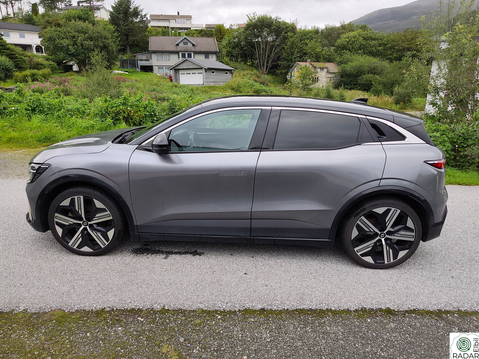 RENAULT MEGANE E-TECH ELECTRIC E-Tech Electric 220 Iconic