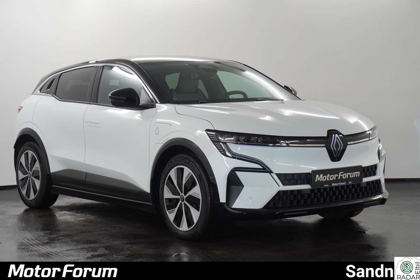 RENAULT MEGANE E-TECH ELECTRIC Techno 60kwH