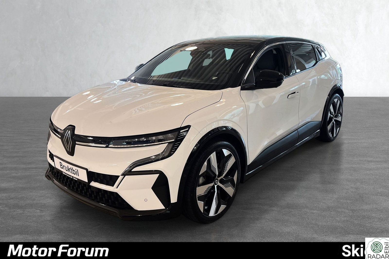 RENAULT MEGANE E-TECH ELECTRIC Techno m/h.feste! Ca. 430 km. rekkevidde
