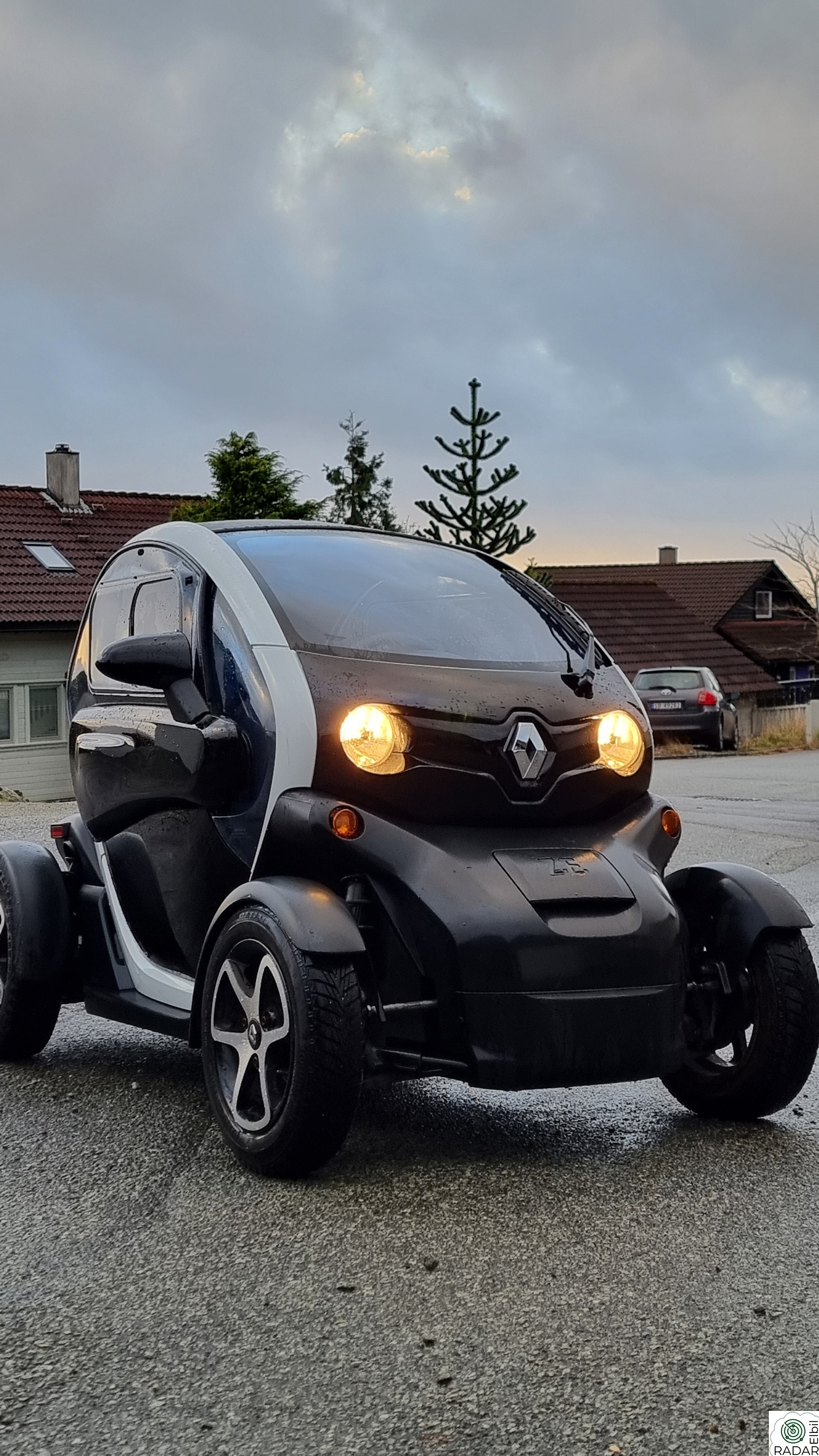 RENAULT TWIZY - Med gode vinduer og vinterdekk selges
