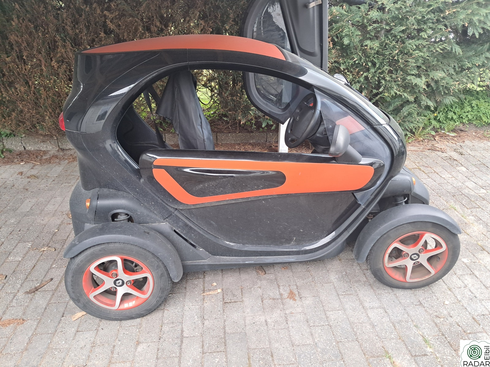 RENAULT Twizy