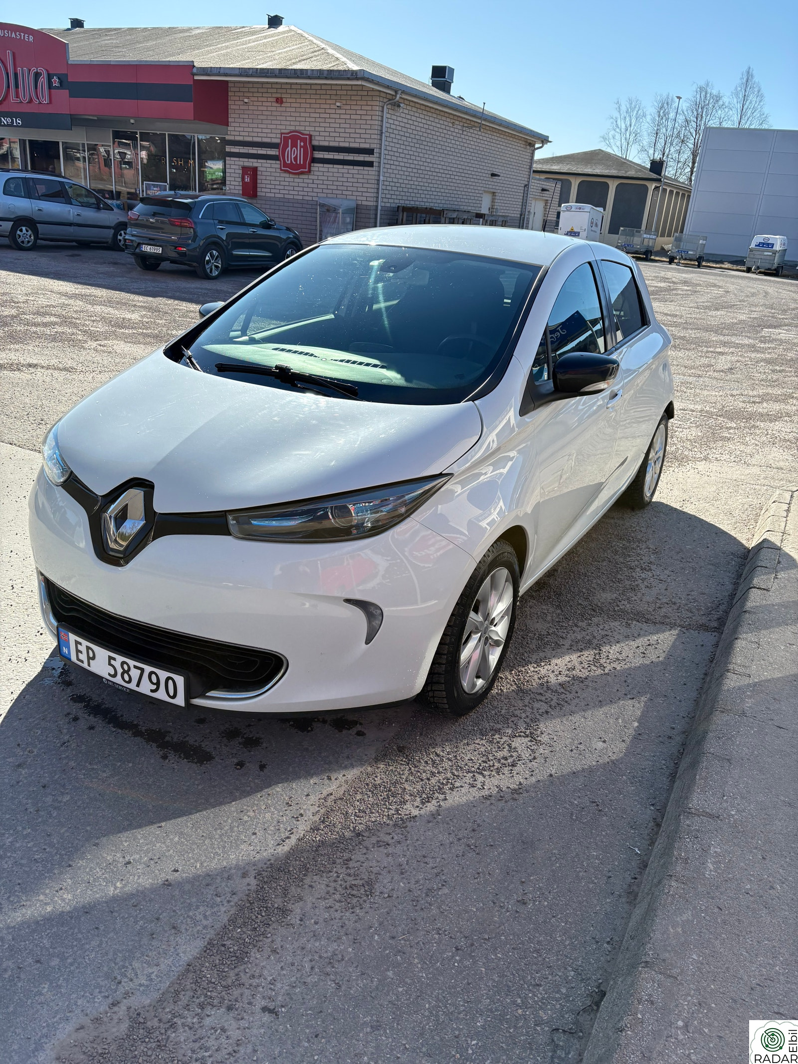 RENAULT ZOE