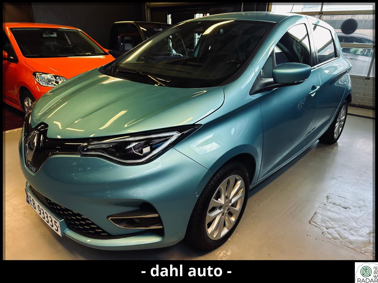 RENAULT ZOE 50KWH/AUT/NAVI/R-KAM/LADEBOKS/ALU/EU-OK 8/28!!!
