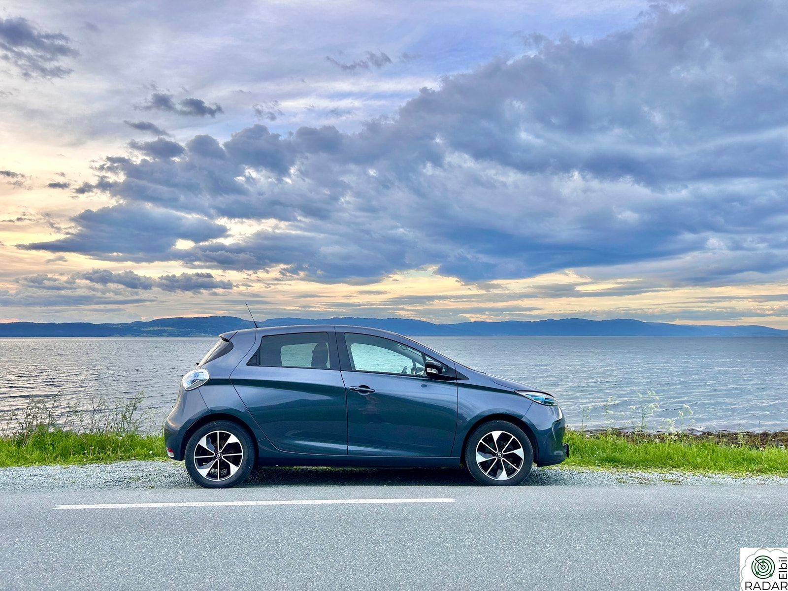 RENAULT ZOE