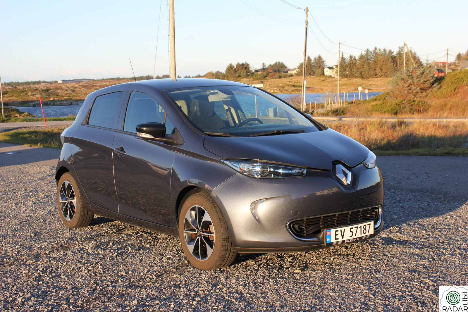 RENAULT ZOE Renault Zoe Z.E. 40 R110