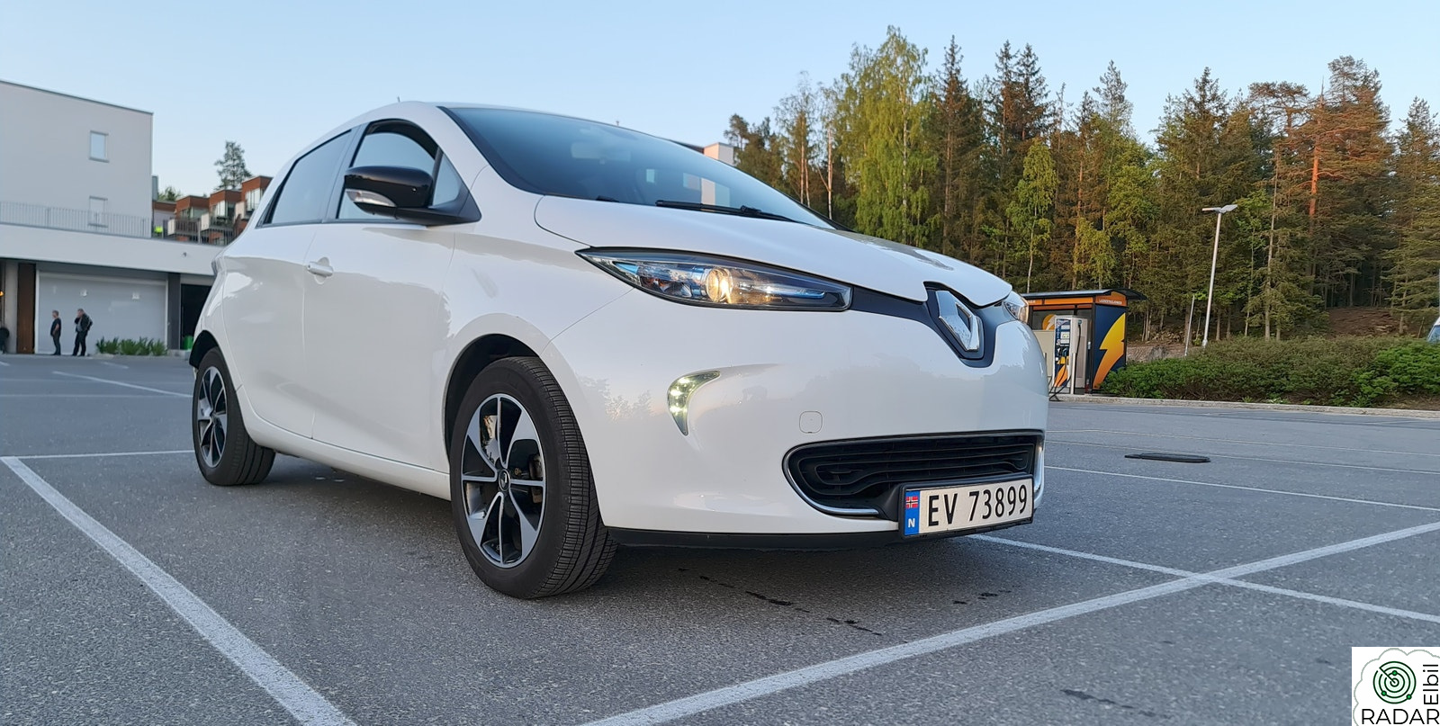 RENAULT ZOE Z.E. 50 R110