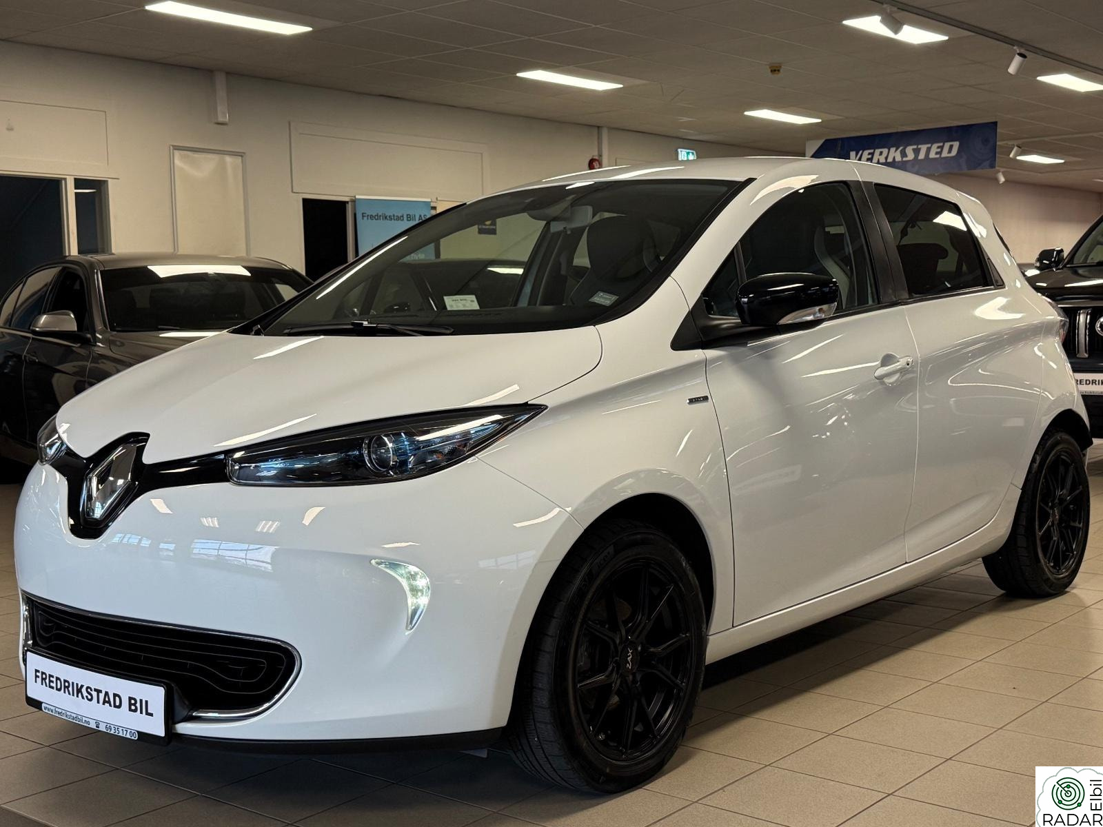RENAULT ZOE R110-ICONIC-CRUISE-NAVI-RYGGEKAMERA-BOSE-290KM WLTP