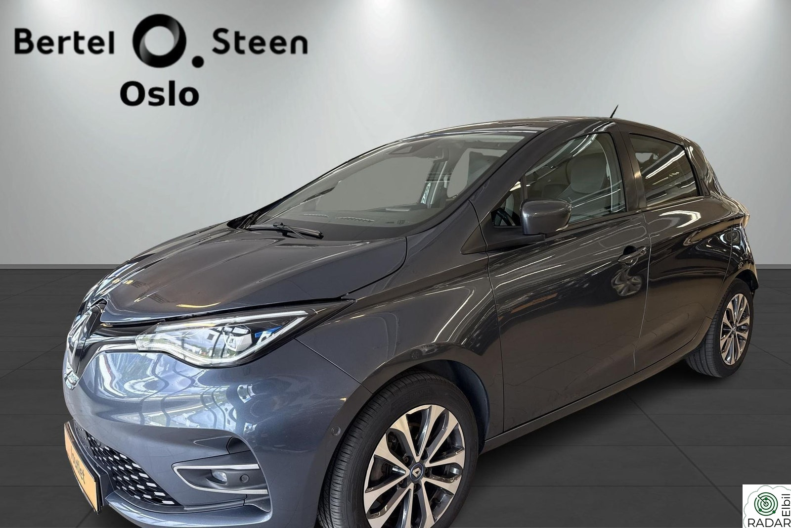 RENAULT ZOE R135