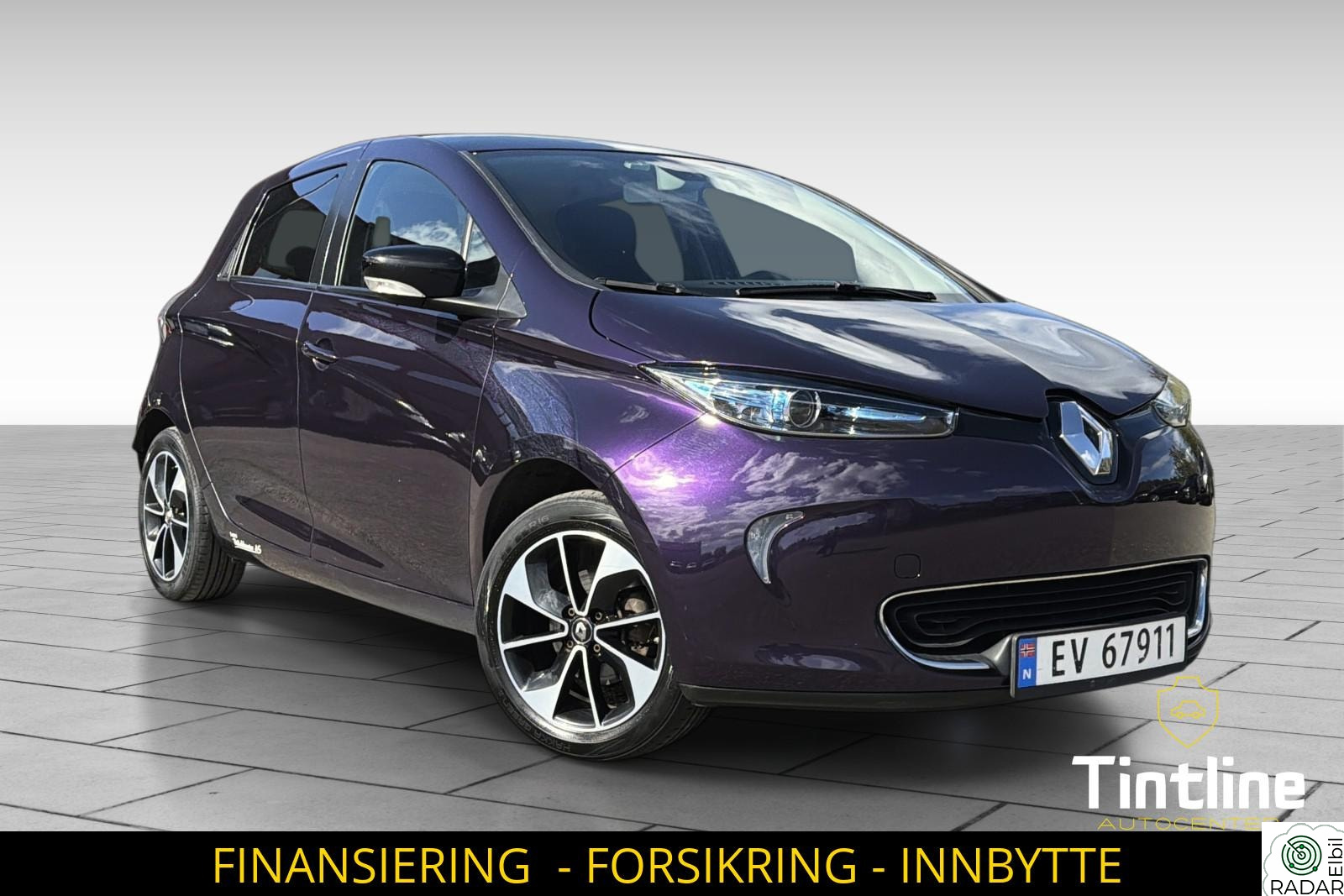 RENAULT ZOE 109HK l HELLAKKERT l R.KAMERA l DAB+