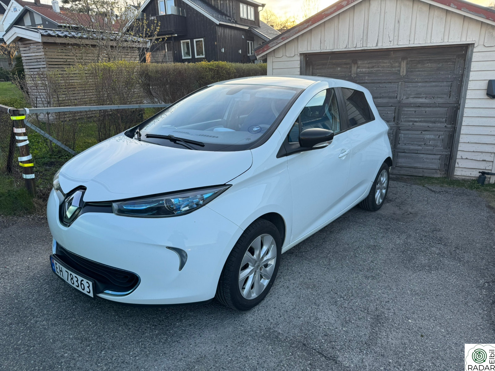 RENAULT ZOE