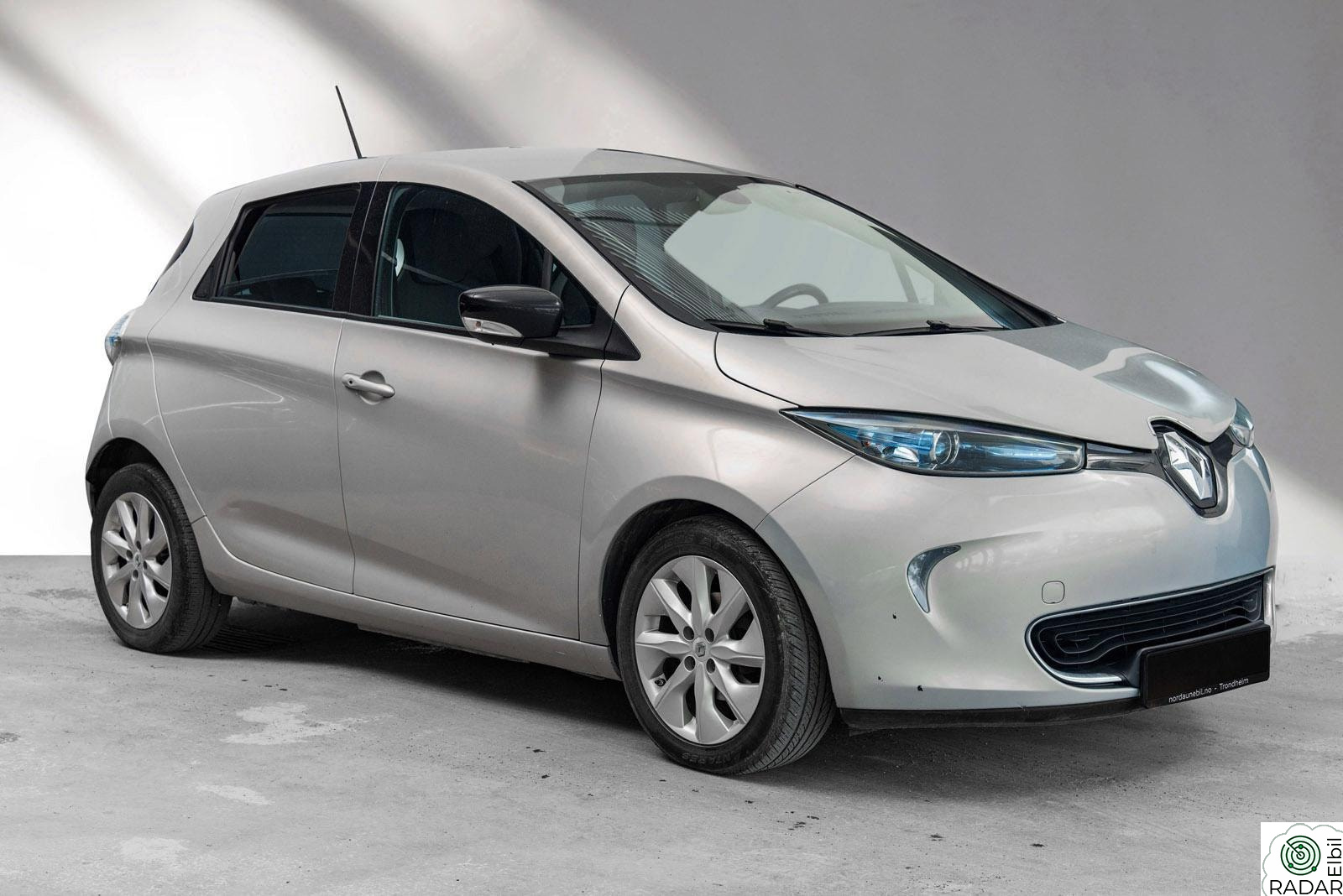 RENAULT ZOE