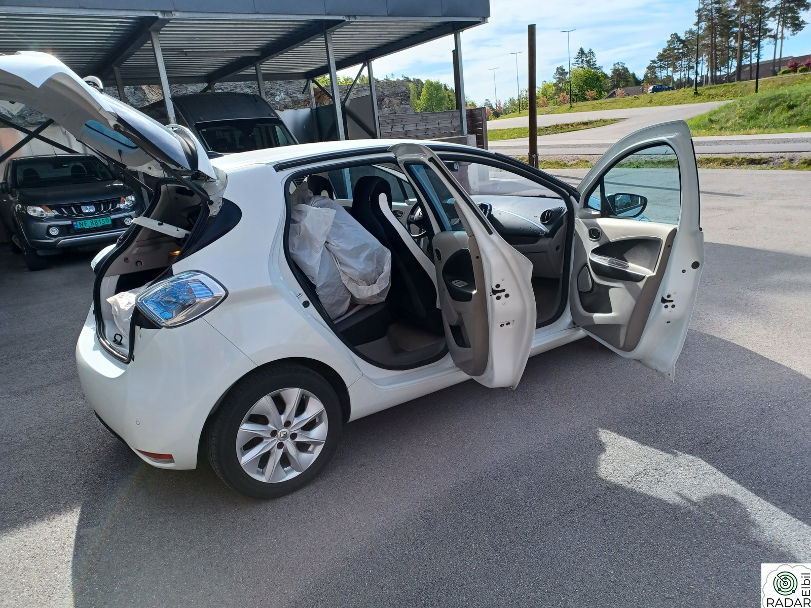 RENAULT ZOE