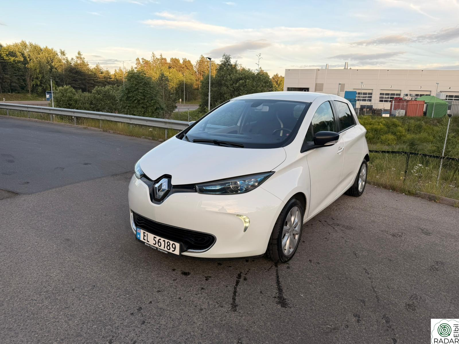 RENAULT ZOE ZOE 2015 PEN VELHOLDT OG DRIFTSIKKER–KUN 93.000 KM