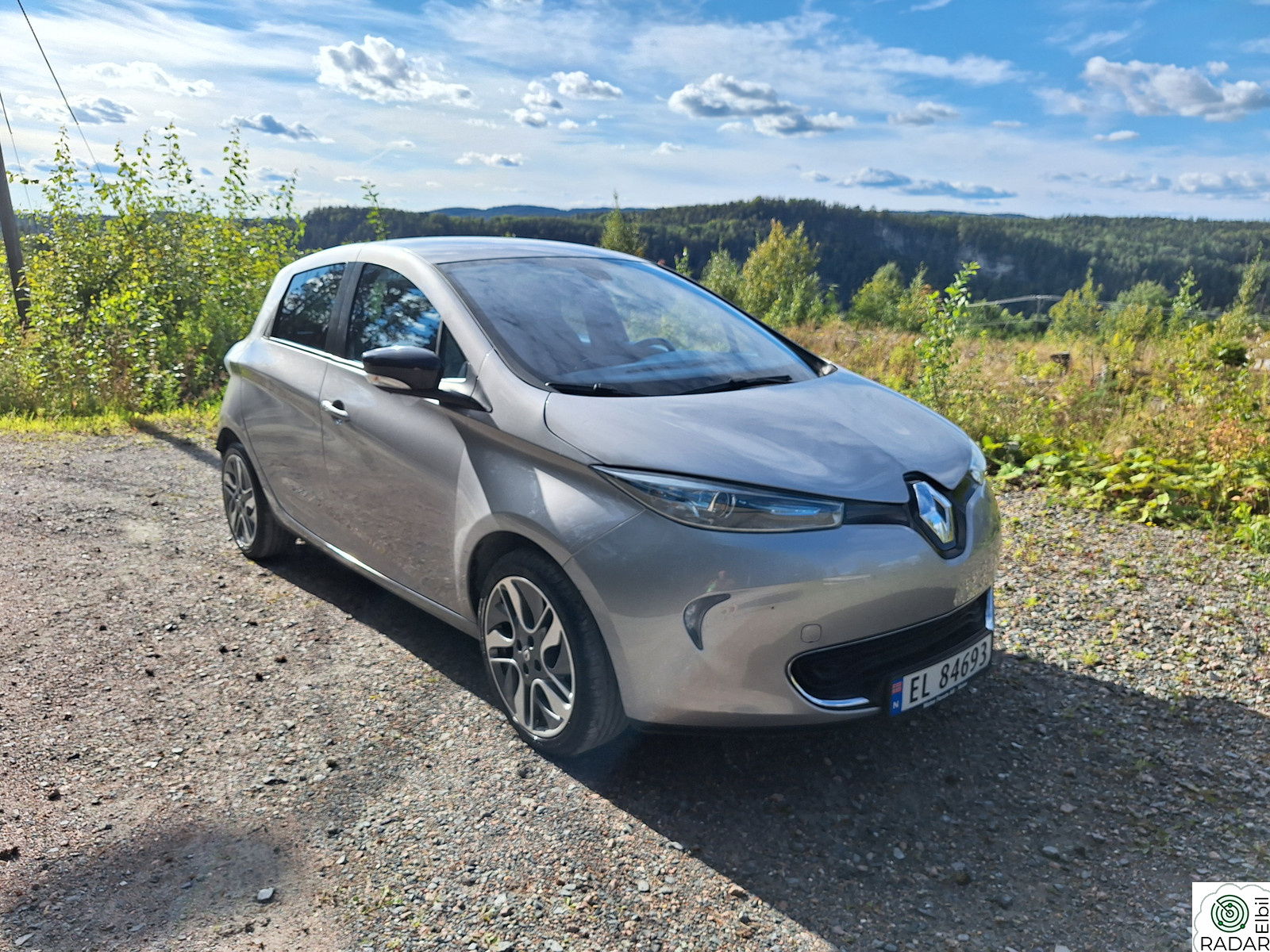 RENAULT ZOE Life