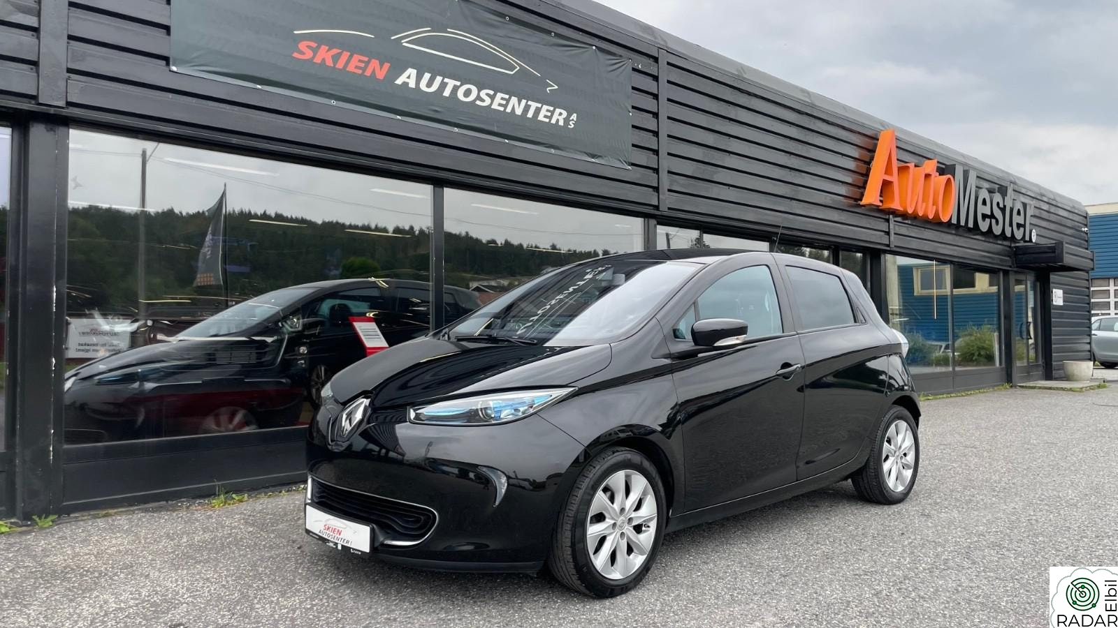 RENAULT ZOE Intens Navi,AC,Cruise,R.Kamera,Keyless,Isofix,LAV KM.!!