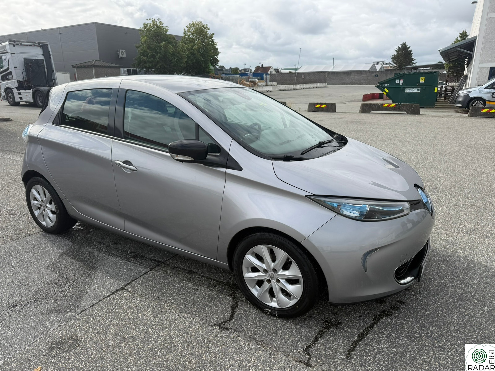 RENAULT ZOE
