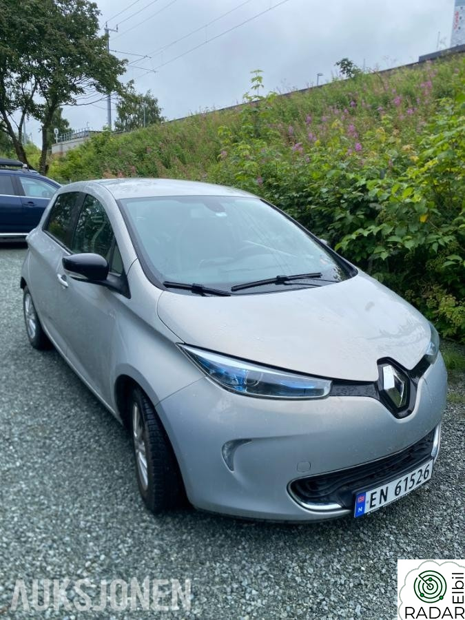 RENAULT ZOE Ryggekamera, Setevarmer S+V dekk EU ok til 06.2026