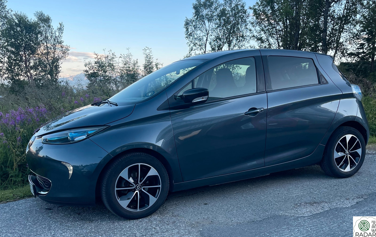 RENAULT ZOE Z.E. 40 Intens , Ryggekam+parksensor, 3 sett hjul