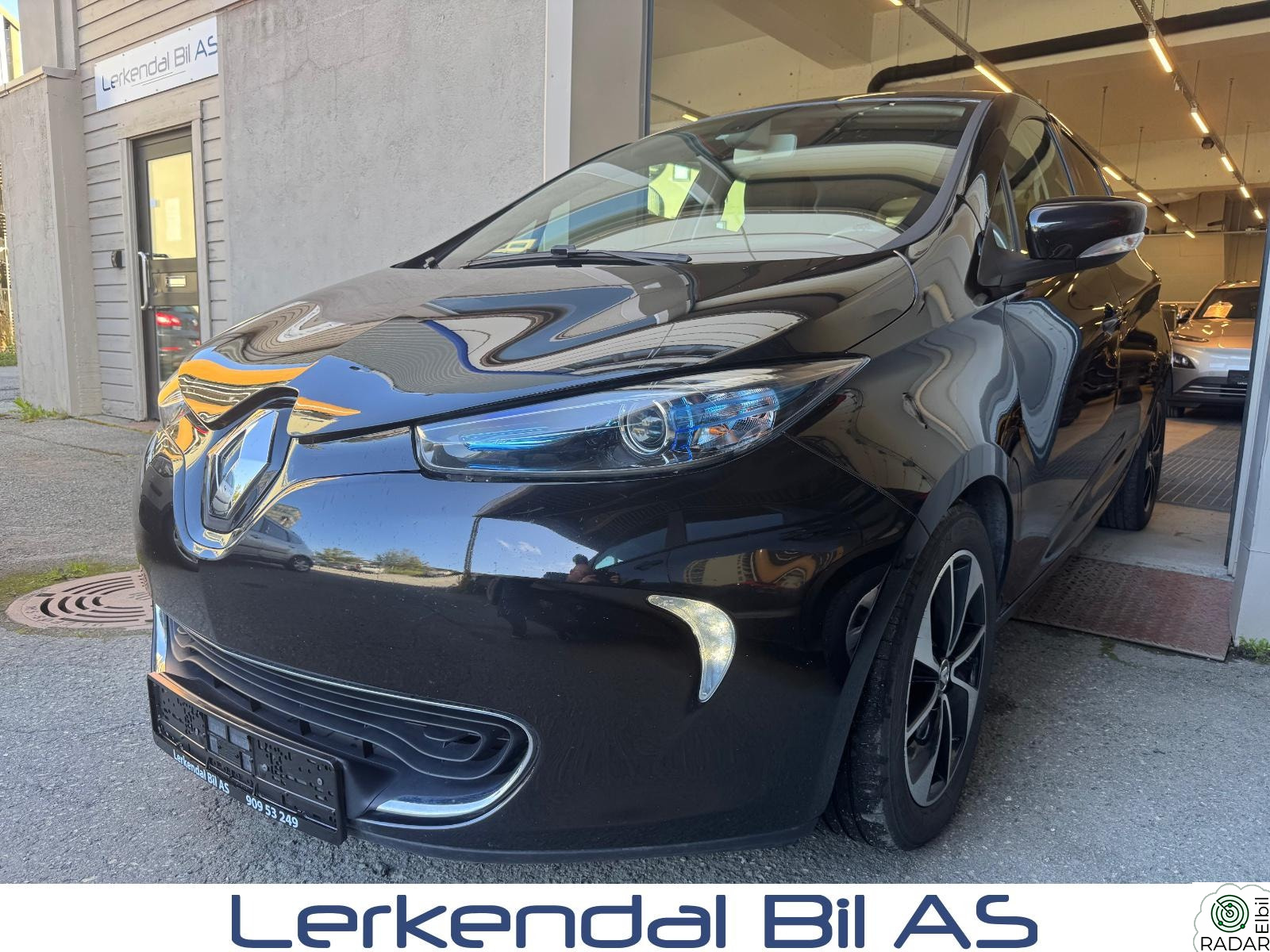 RENAULT ZOE Z.E.40 Intens, RKAMERA, NAVI, CRUISE, KEYLESS, DAB,