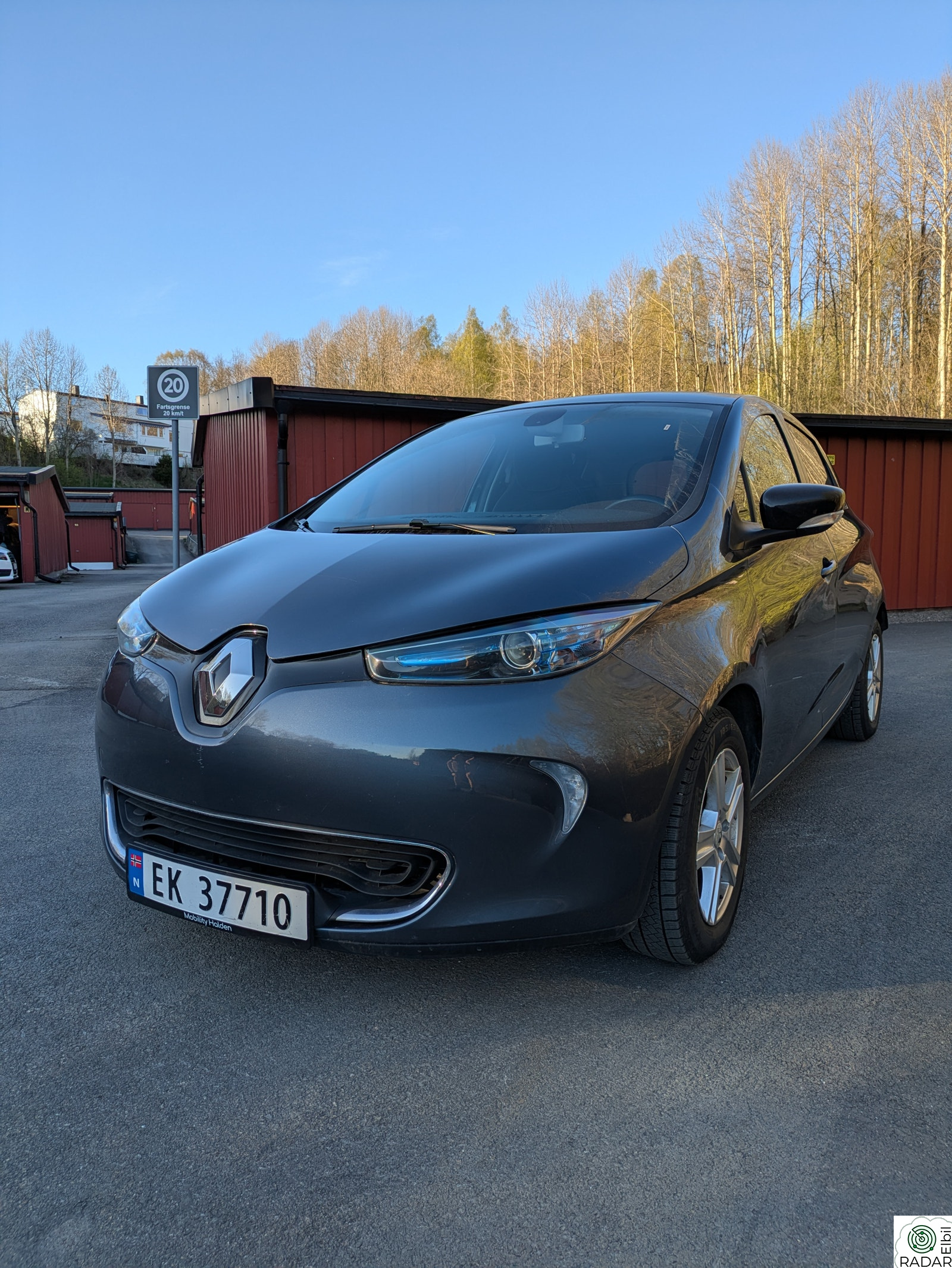 RENAULT ZOE