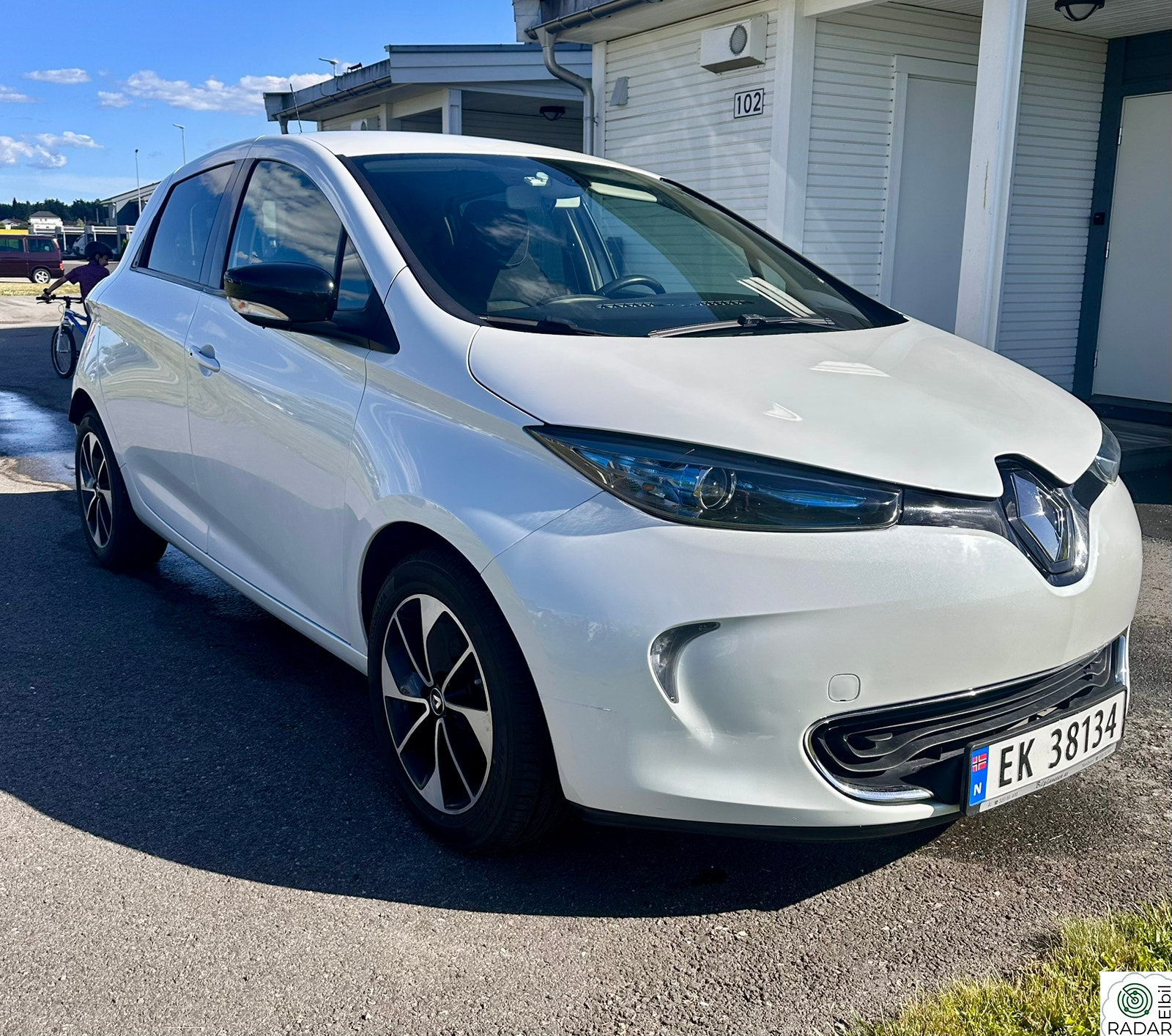 RENAULT ZOE Z.E. 40  Intens/NAVI/CRUISE/DAB/NAF TEST/ ALLE SERVICER