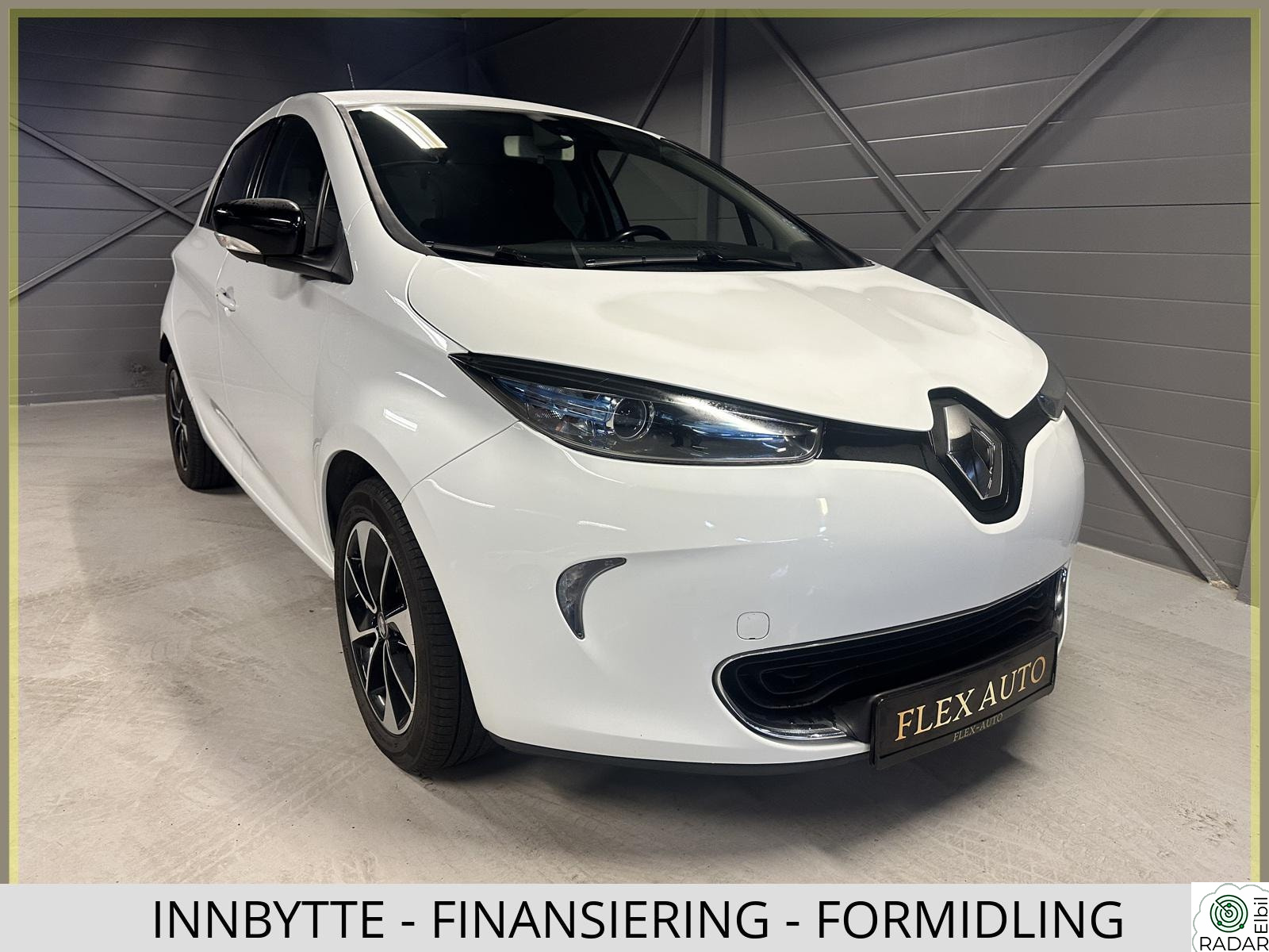 RENAULT ZOE 41KWT-EU 2 ÅR!-8 GODE DEKK-HYTTELADER-