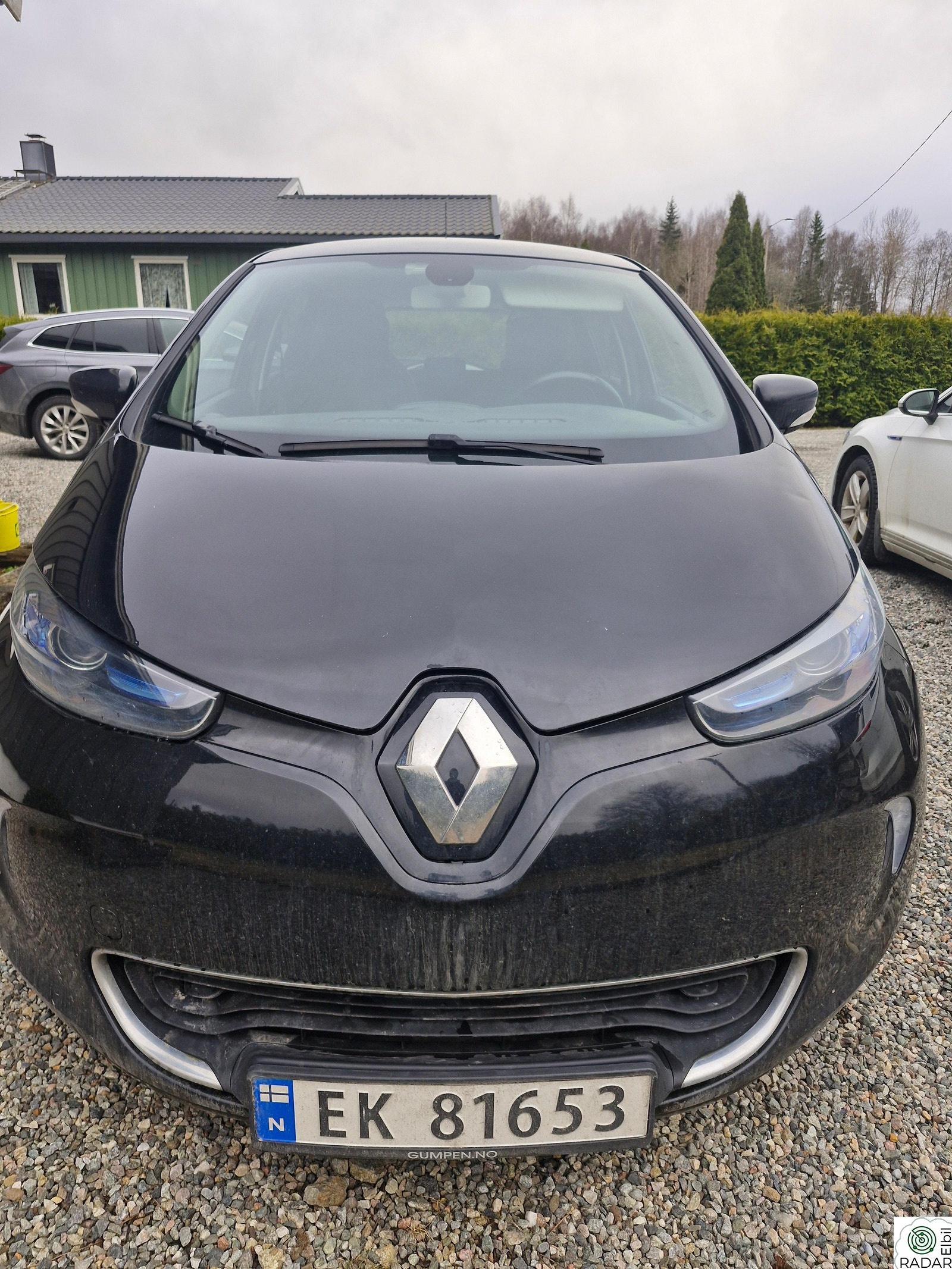 RENAULT ZOE R-Design