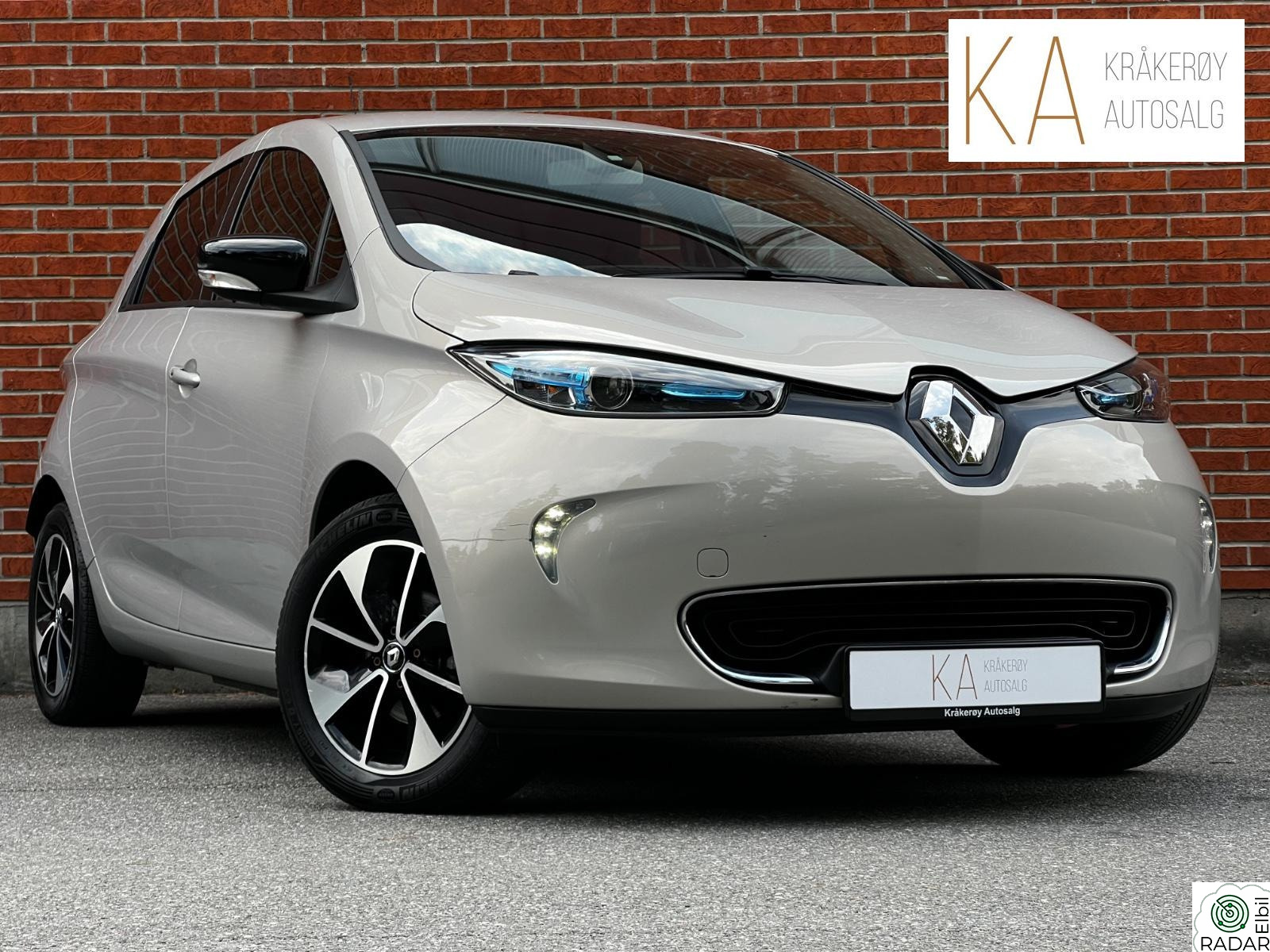 RENAULT ZOE ZE40/RYGGEKAMERA/NAVIGASJON/CRUISE/HJEMMELADER